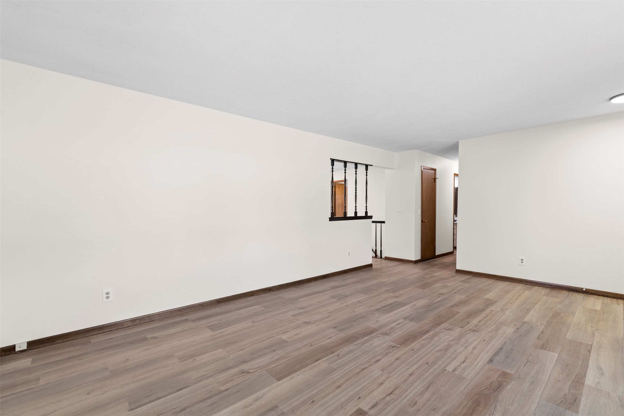 409 Se Wanda Drive Property Photo 6