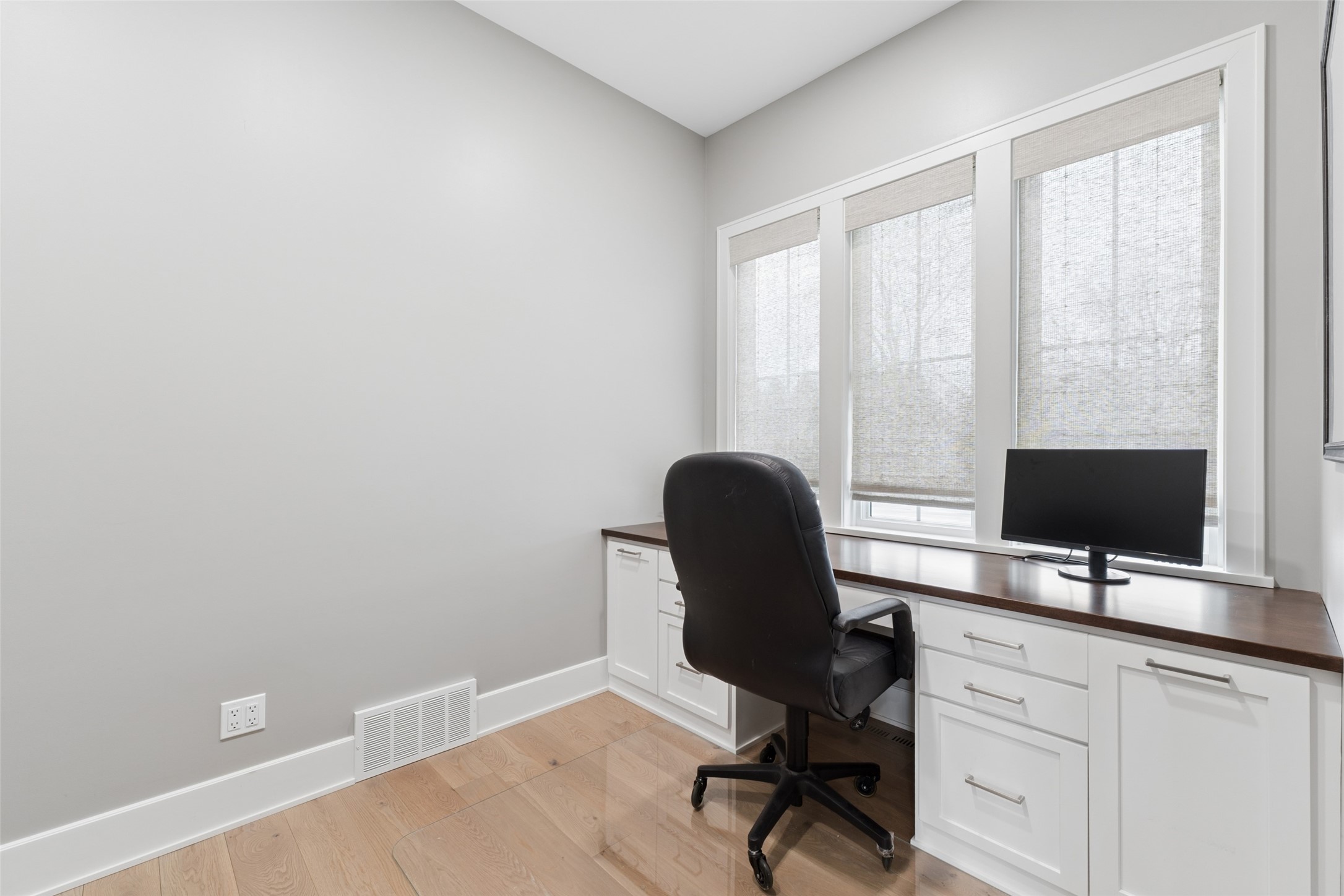 1811 N Shore Drive Property Photo 16
