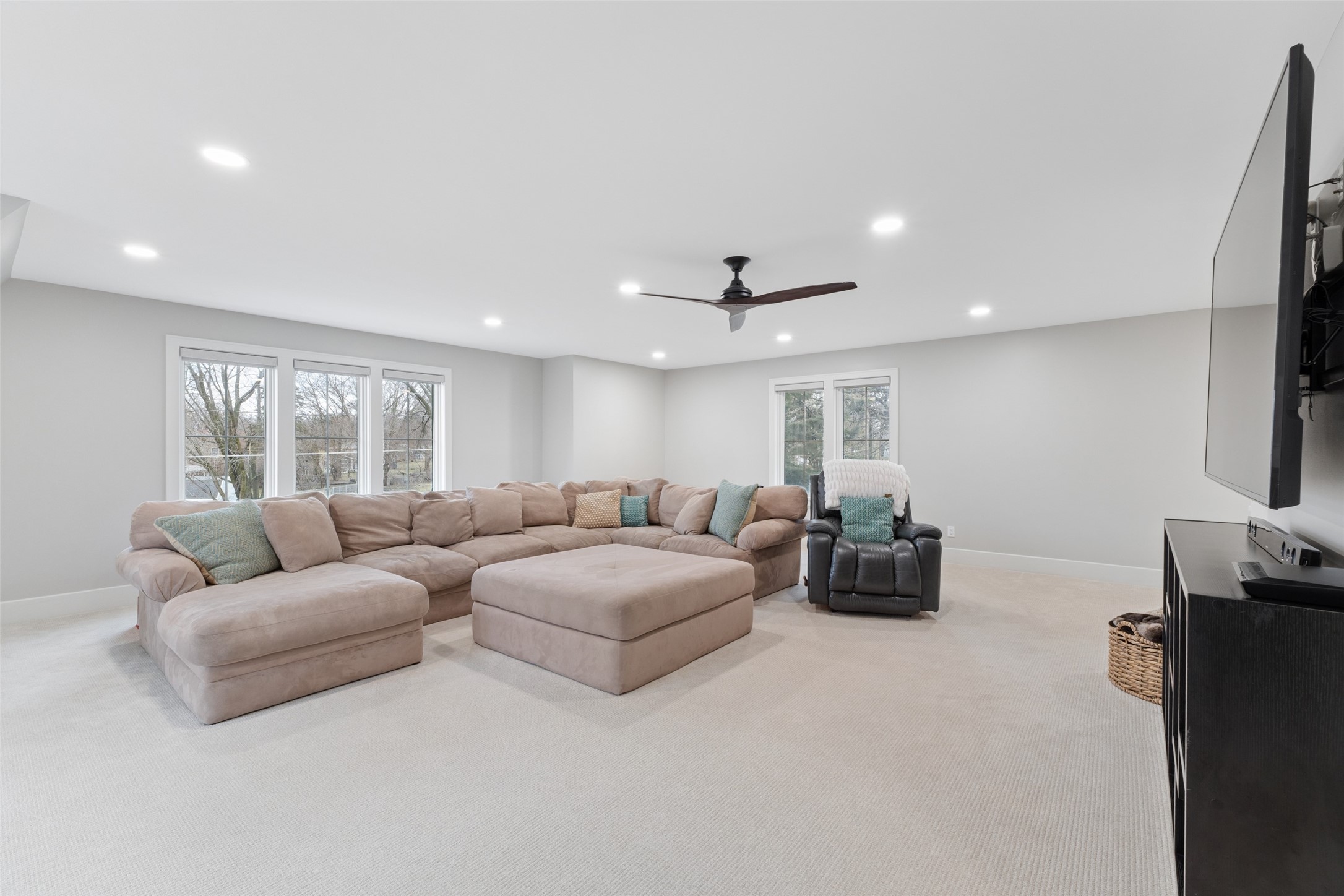 1811 N Shore Drive Property Photo 26