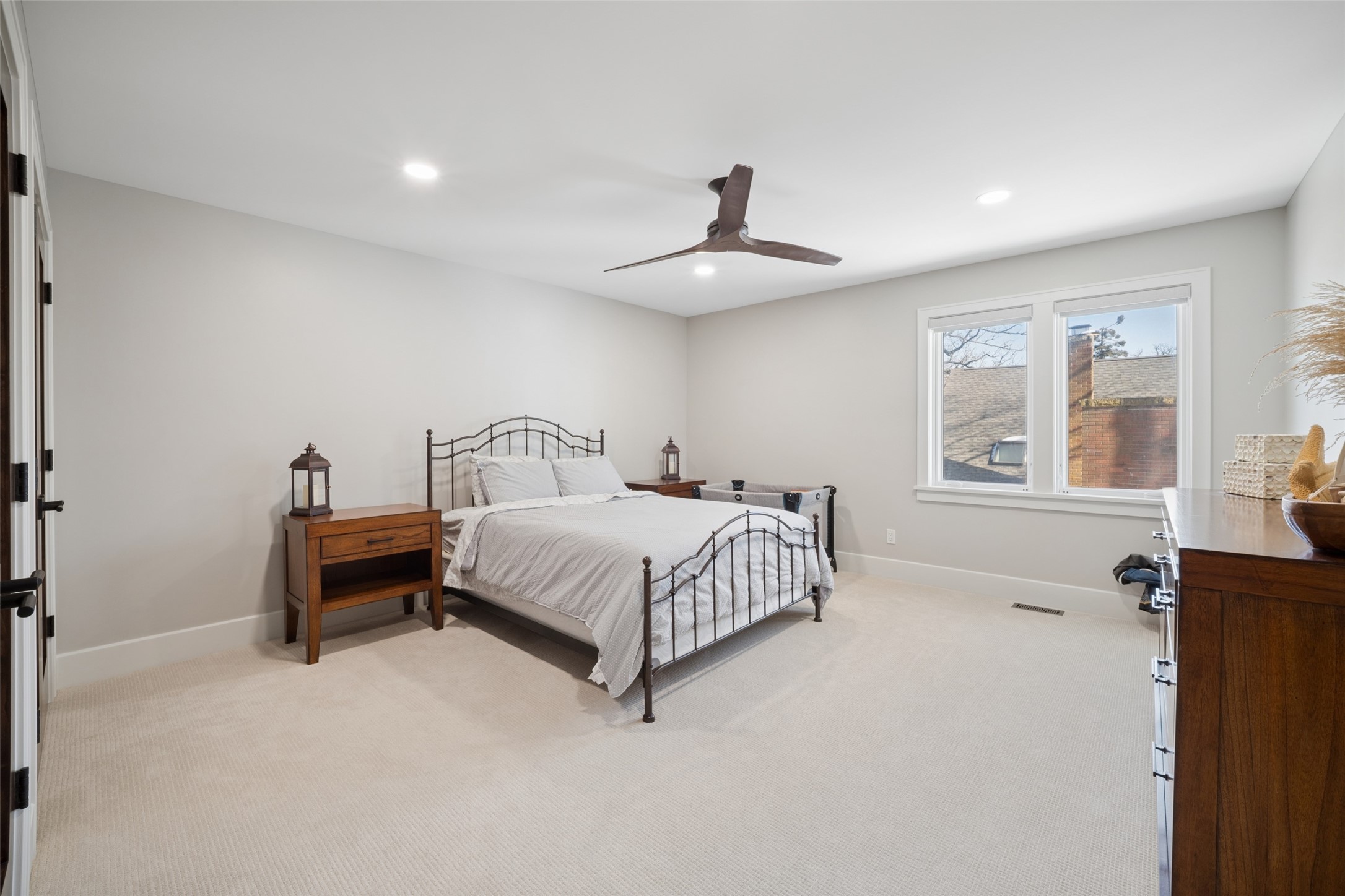 1811 N Shore Drive Property Photo 28