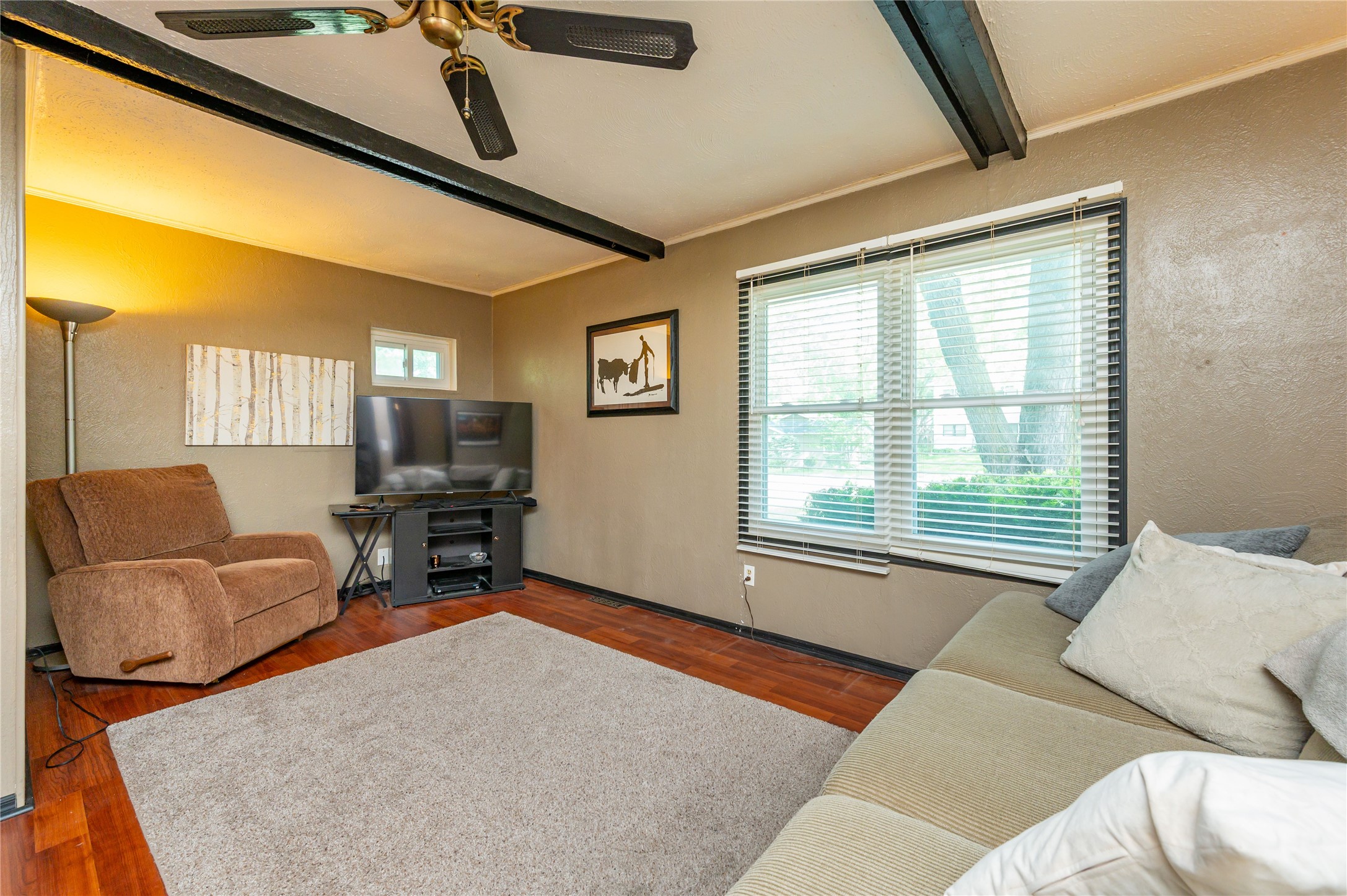 404 Titus Avenue Property Photo 2