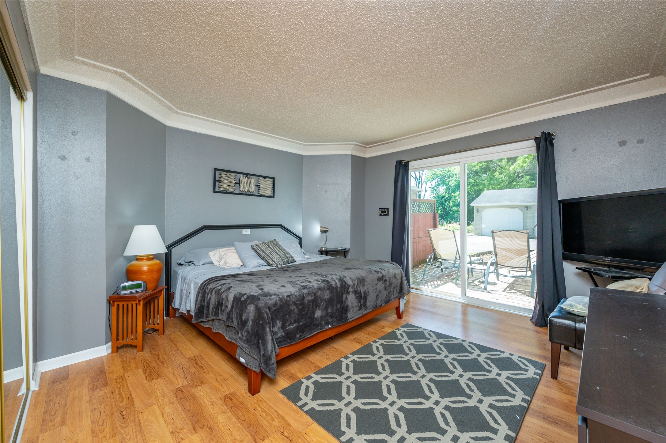 404 Titus Avenue Property Photo 11