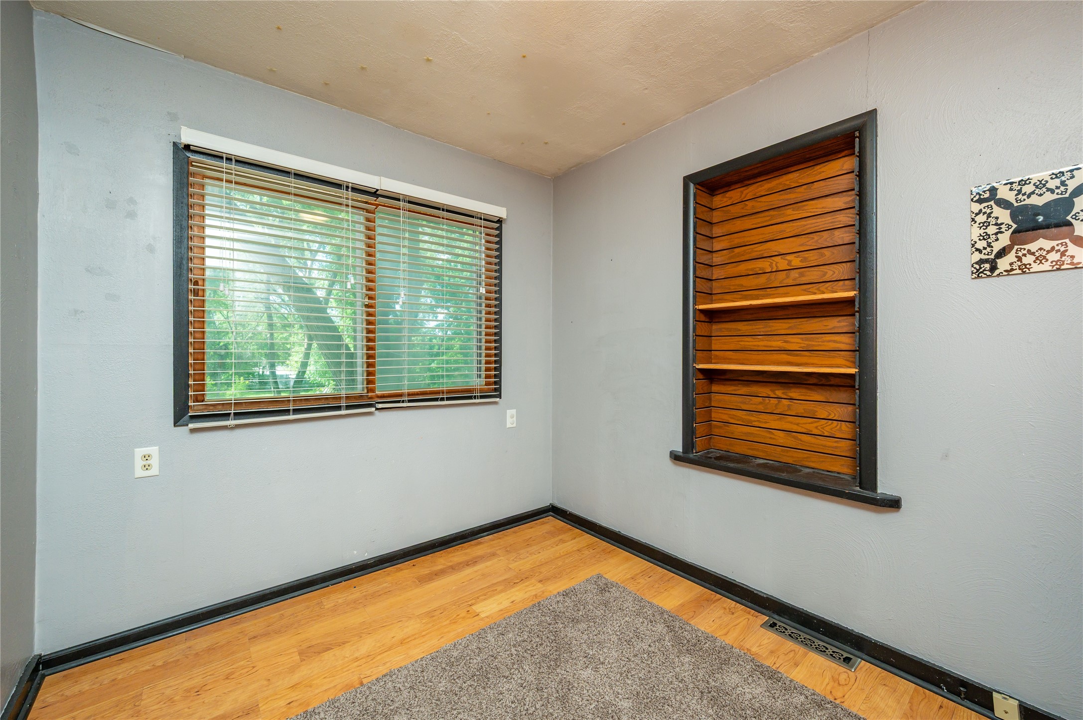 404 Titus Avenue Property Photo 13