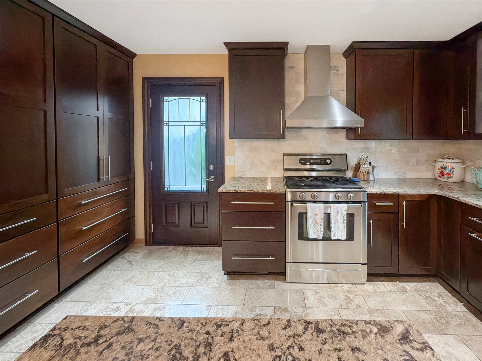 4105 Pommel Place Property Photo 4