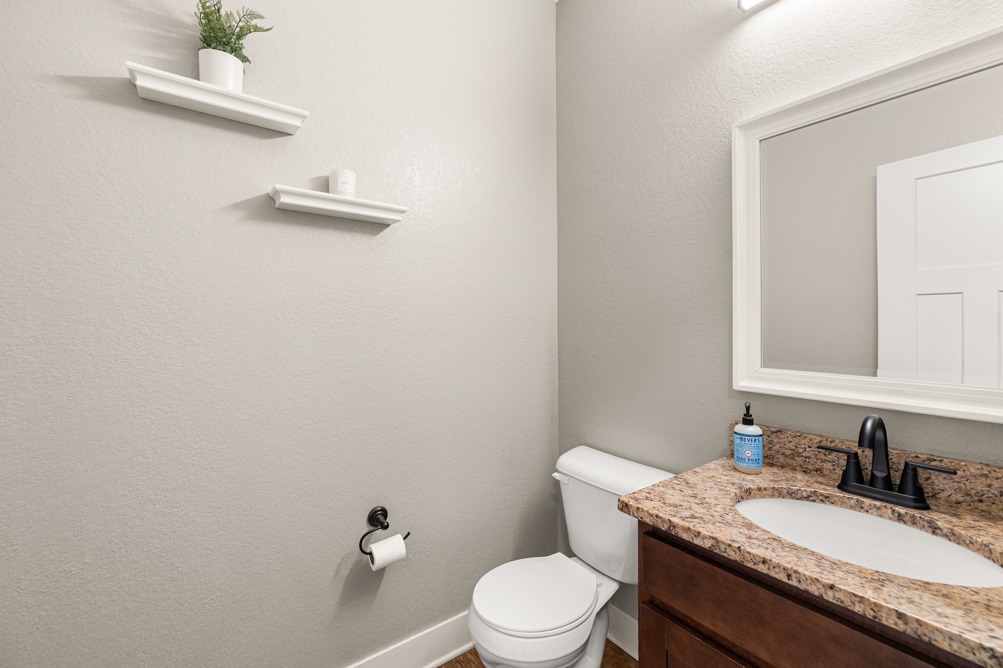 9324 Sugar Creek Circle Property Photo 5