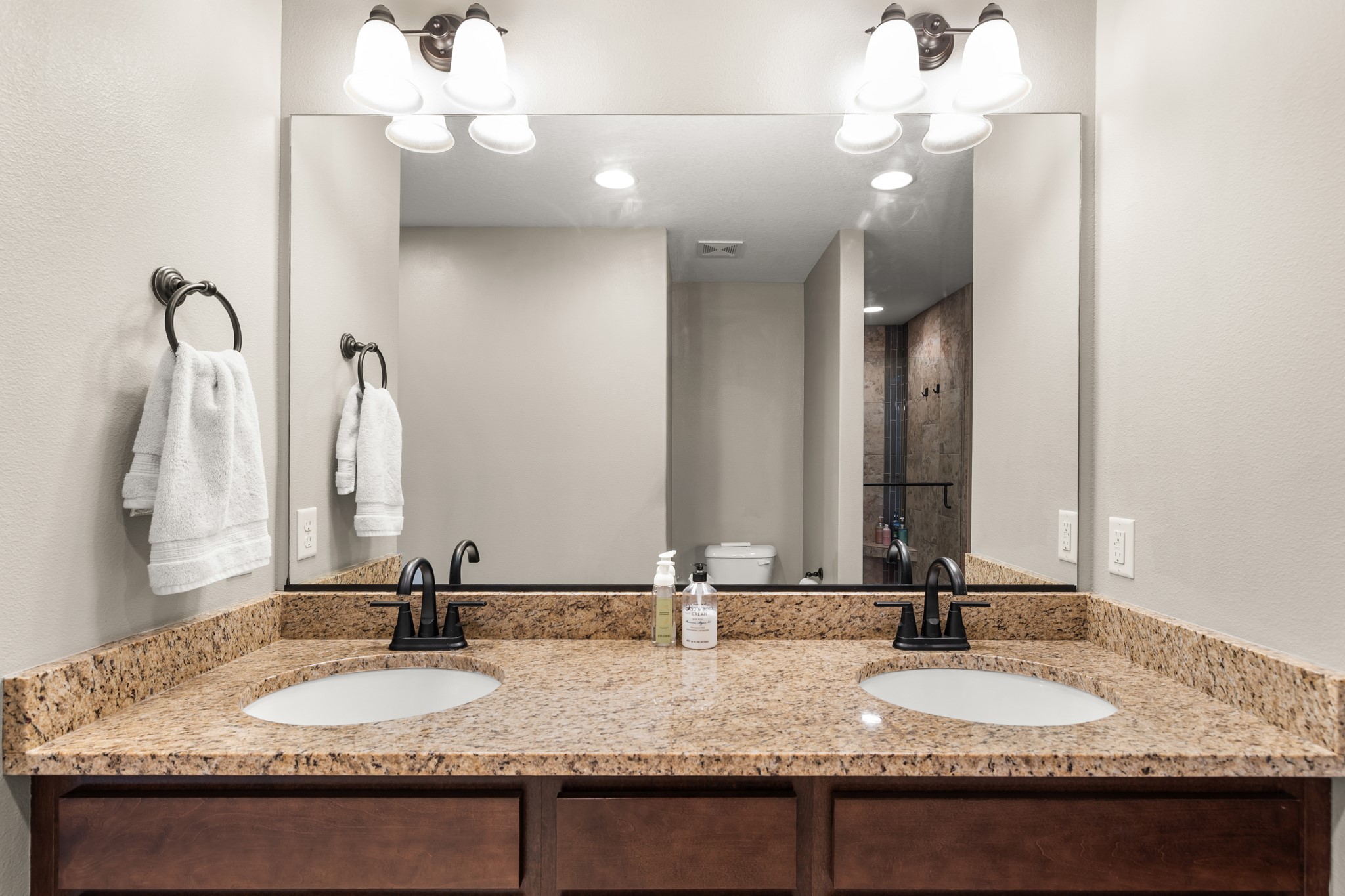 9324 Sugar Creek Circle Property Photo 14