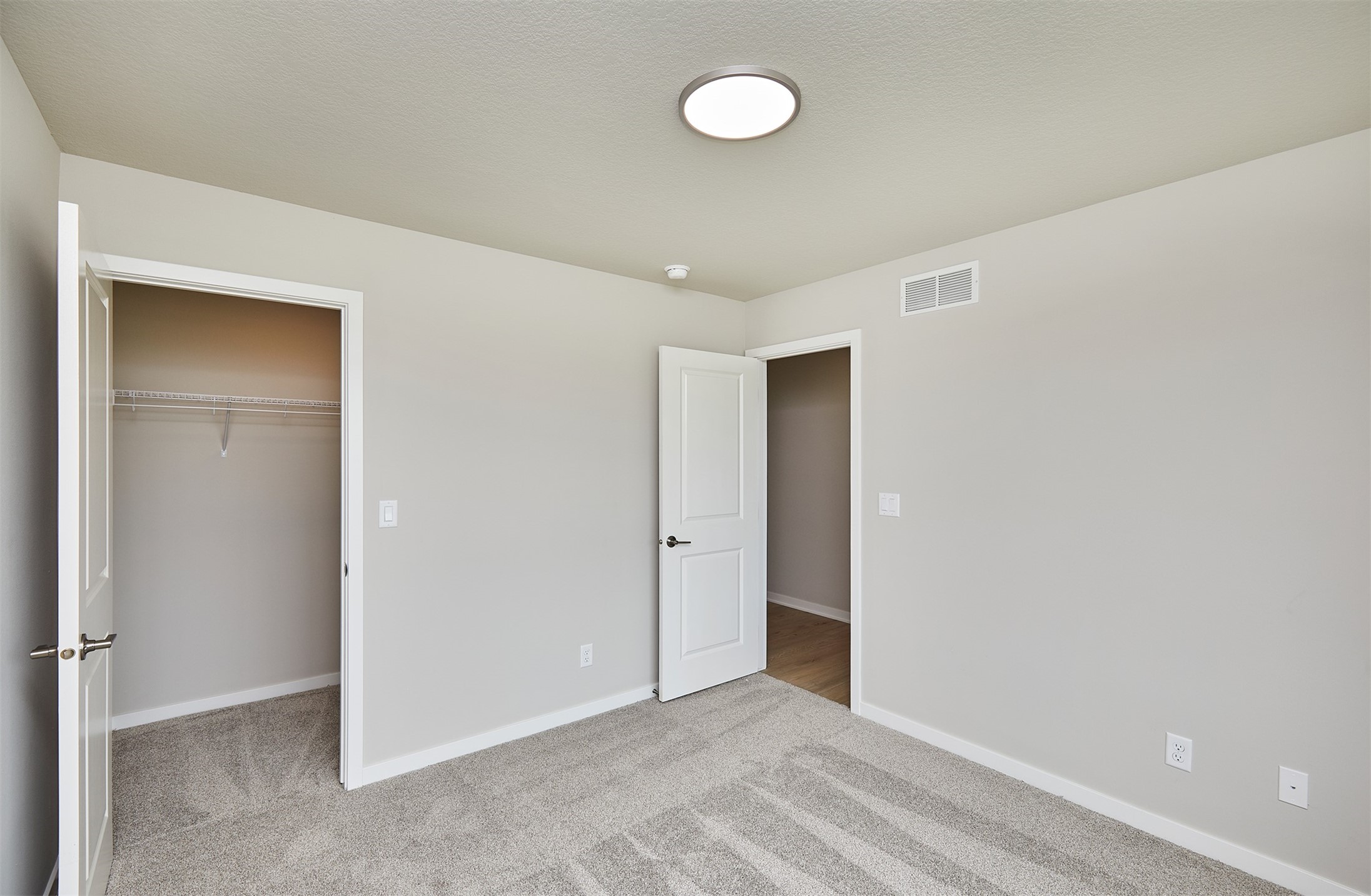 4416 Ne 6th Street Property Photo 8