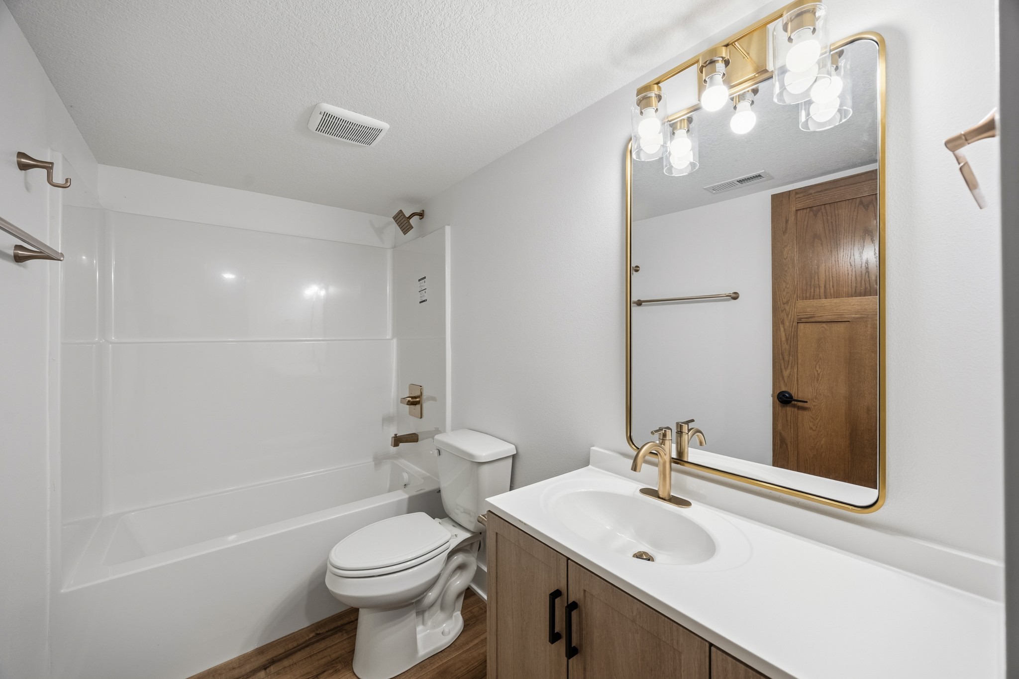 5380 Carter Court Property Photo 26