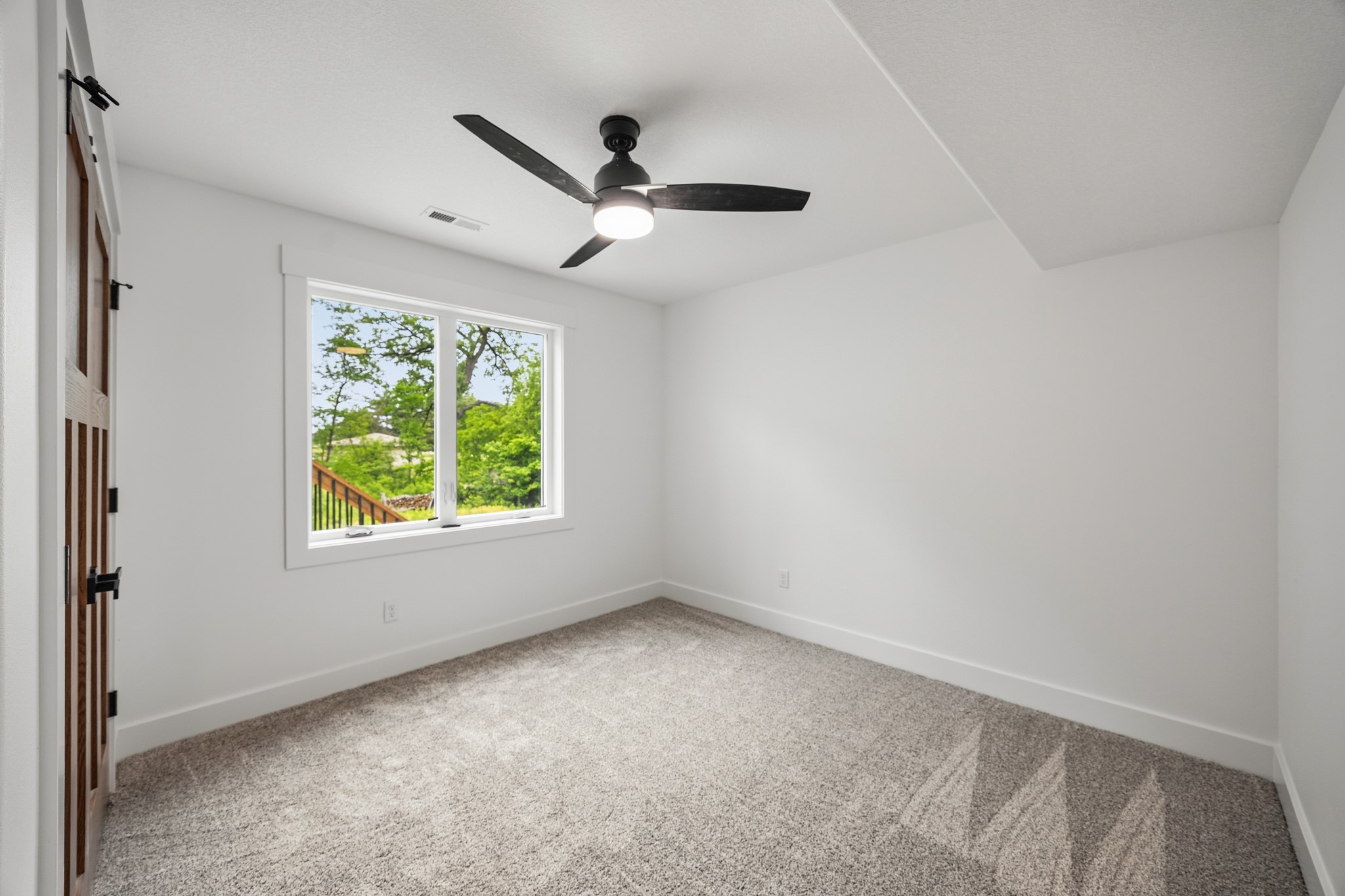 5380 Carter Court Property Photo 27