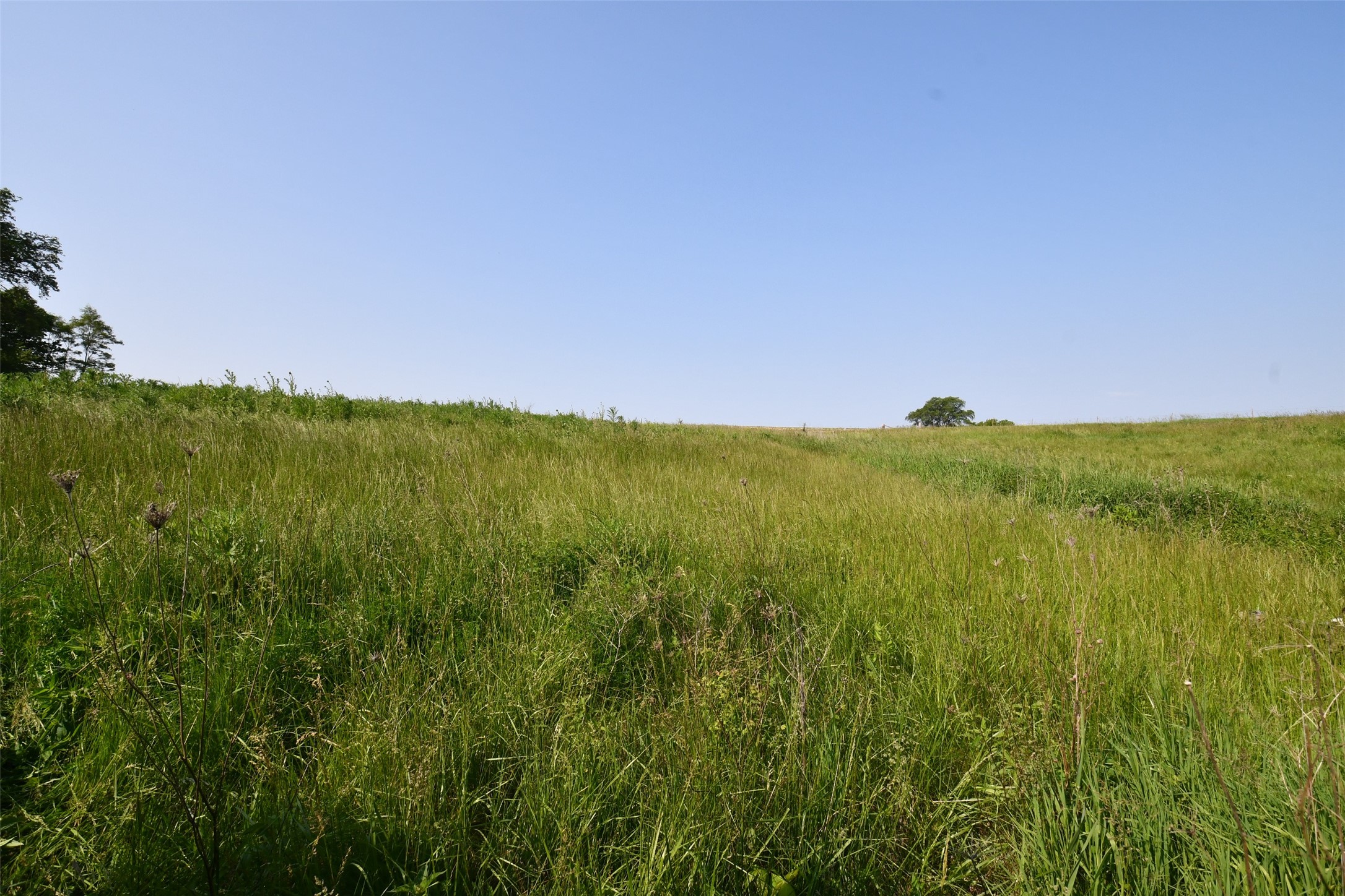 01 S23 Highway Property Photo 3