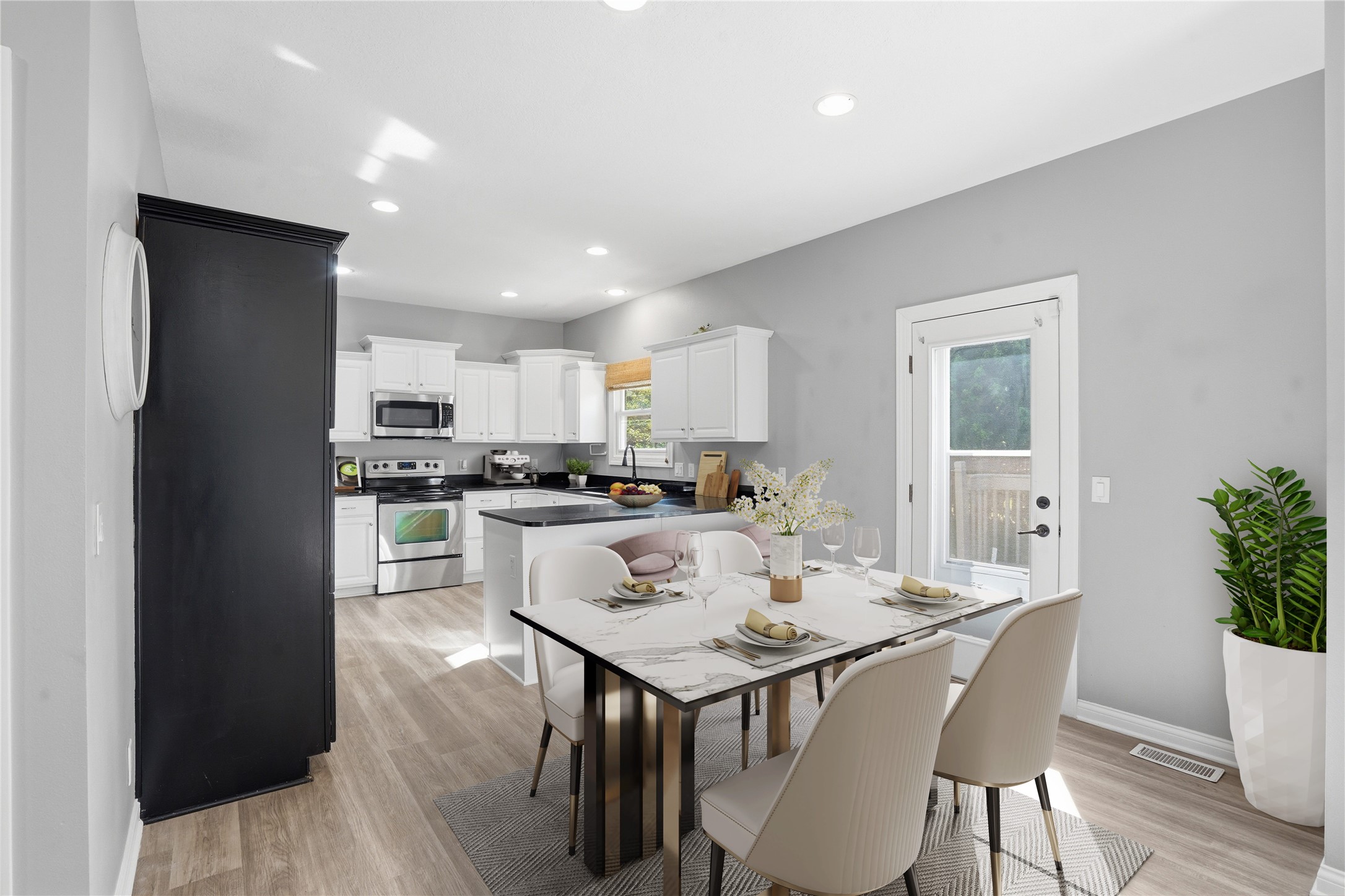 6821 Jane Austen Court Property Photo 15