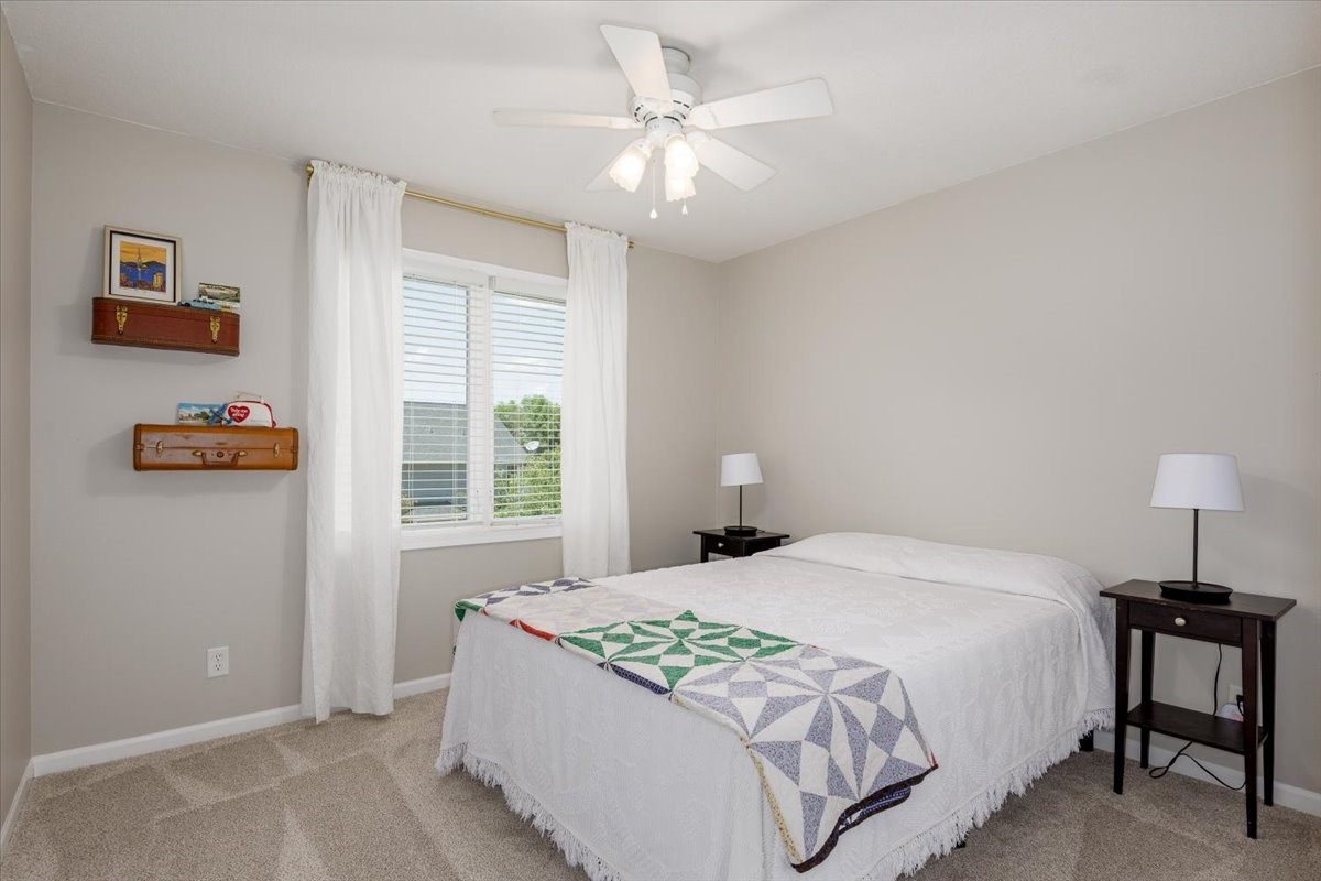 5459 Coachlight Drive Property Photo 14