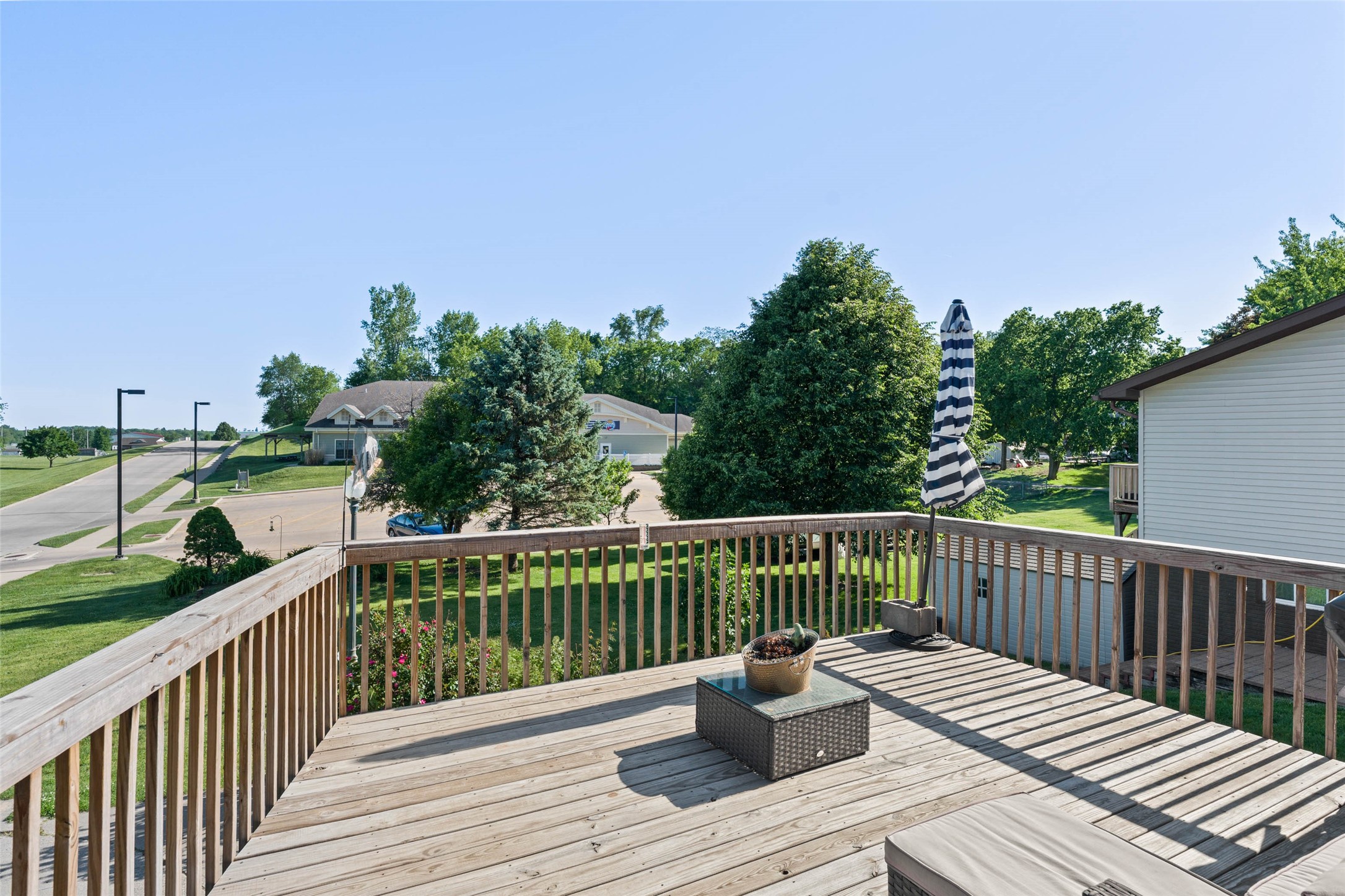 106 E South Street Property Photo 30