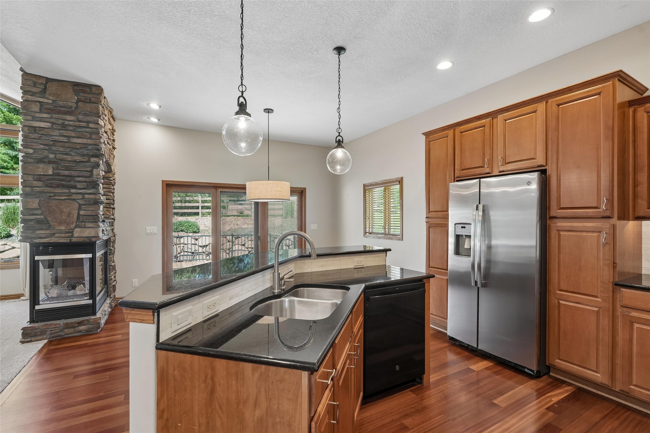910 Se Brentwood Drive Property Photo 10