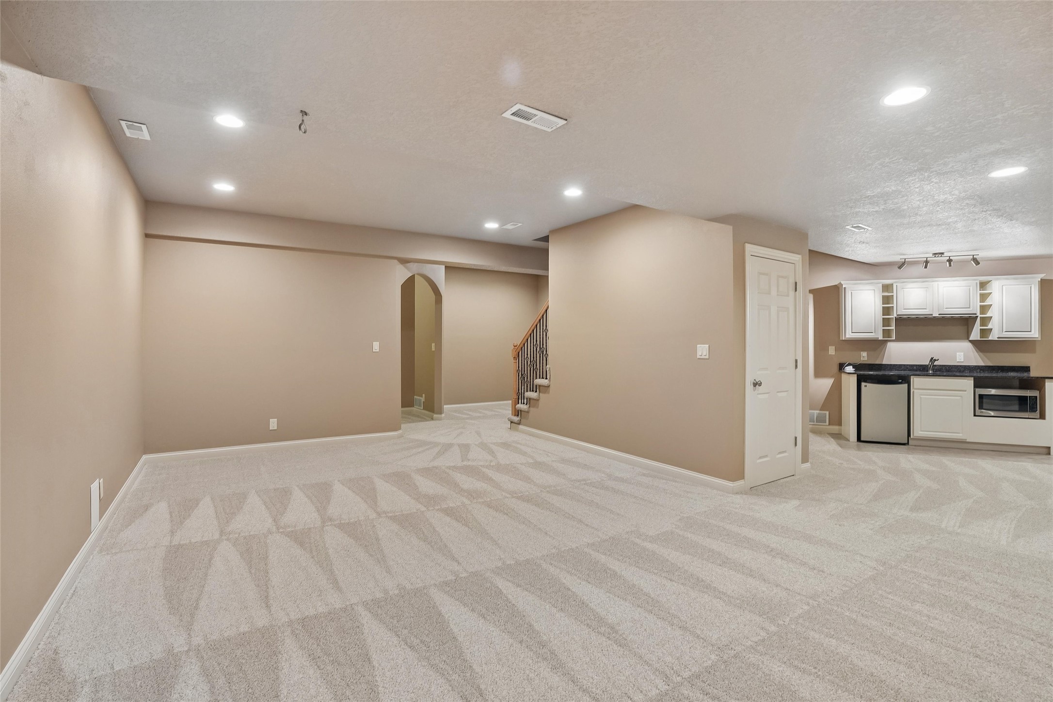 910 Se Brentwood Drive Property Photo 21