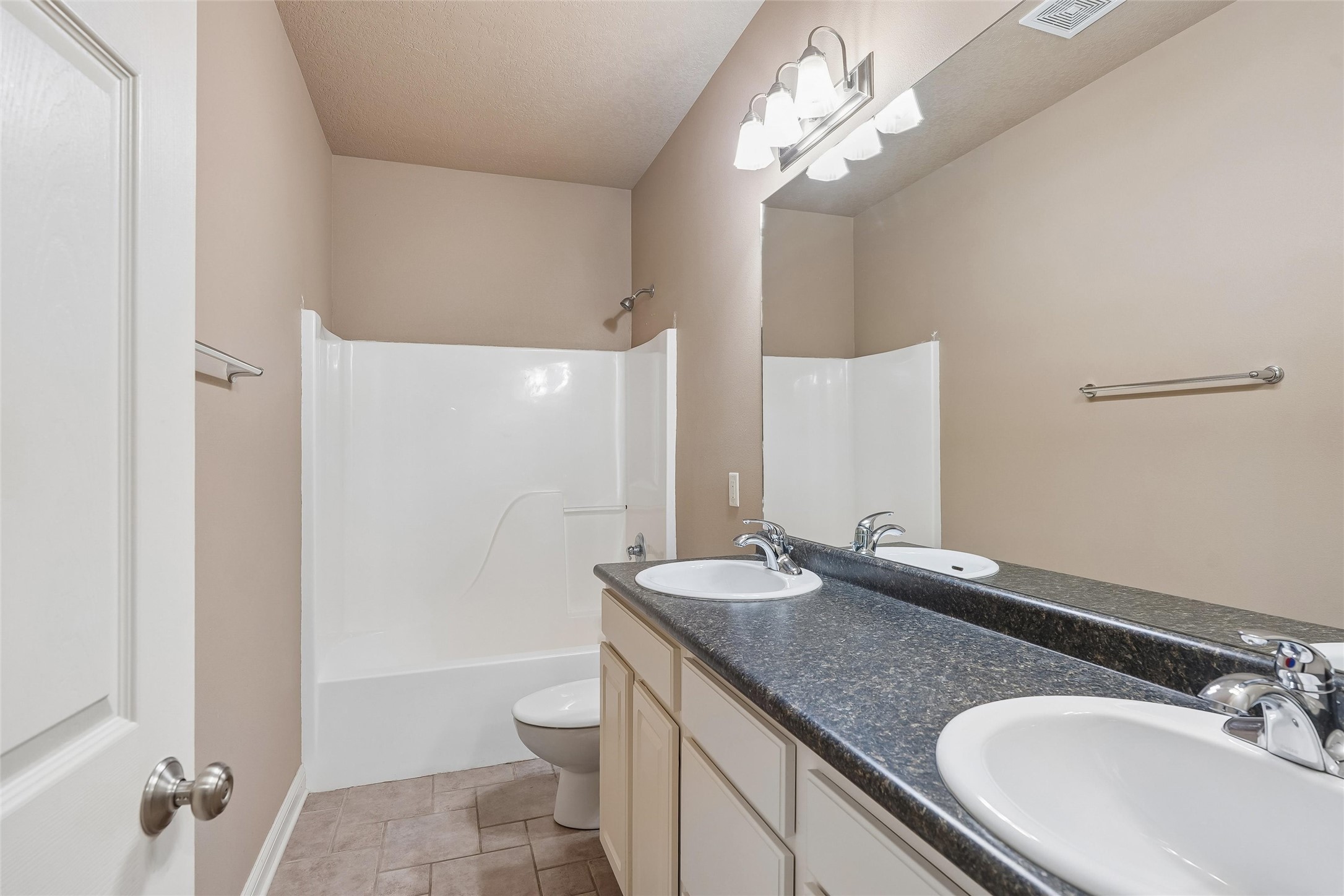 910 Se Brentwood Drive Property Photo 26