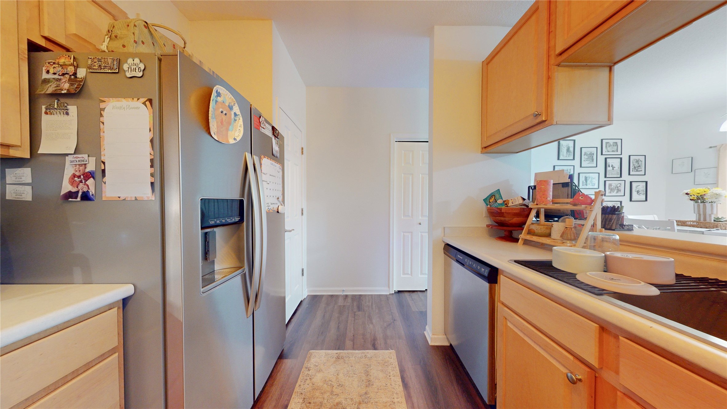 6255 Beechtree Drive 4202 Property Photo 8