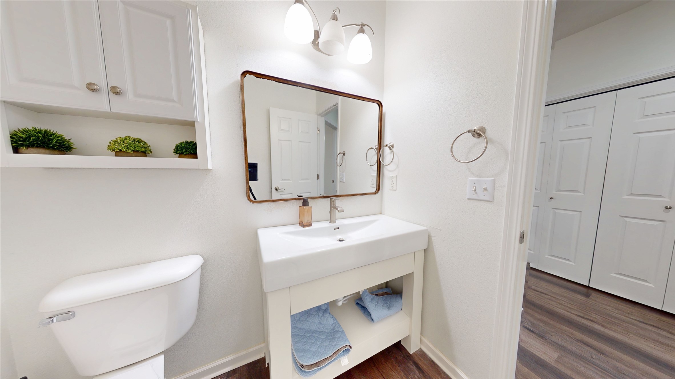 6255 Beechtree Drive 4202 Property Photo 11