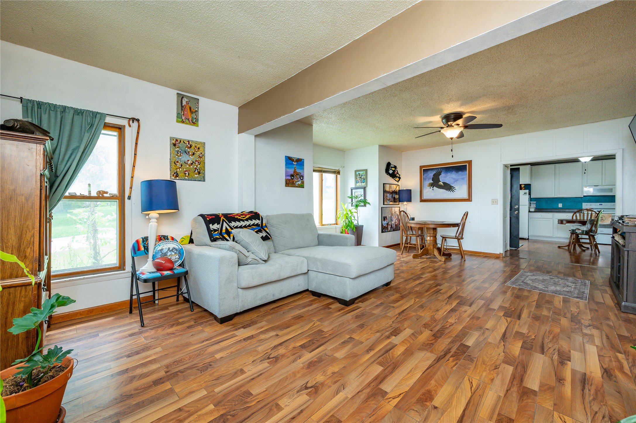 801 Siegel Street Property Photo 5