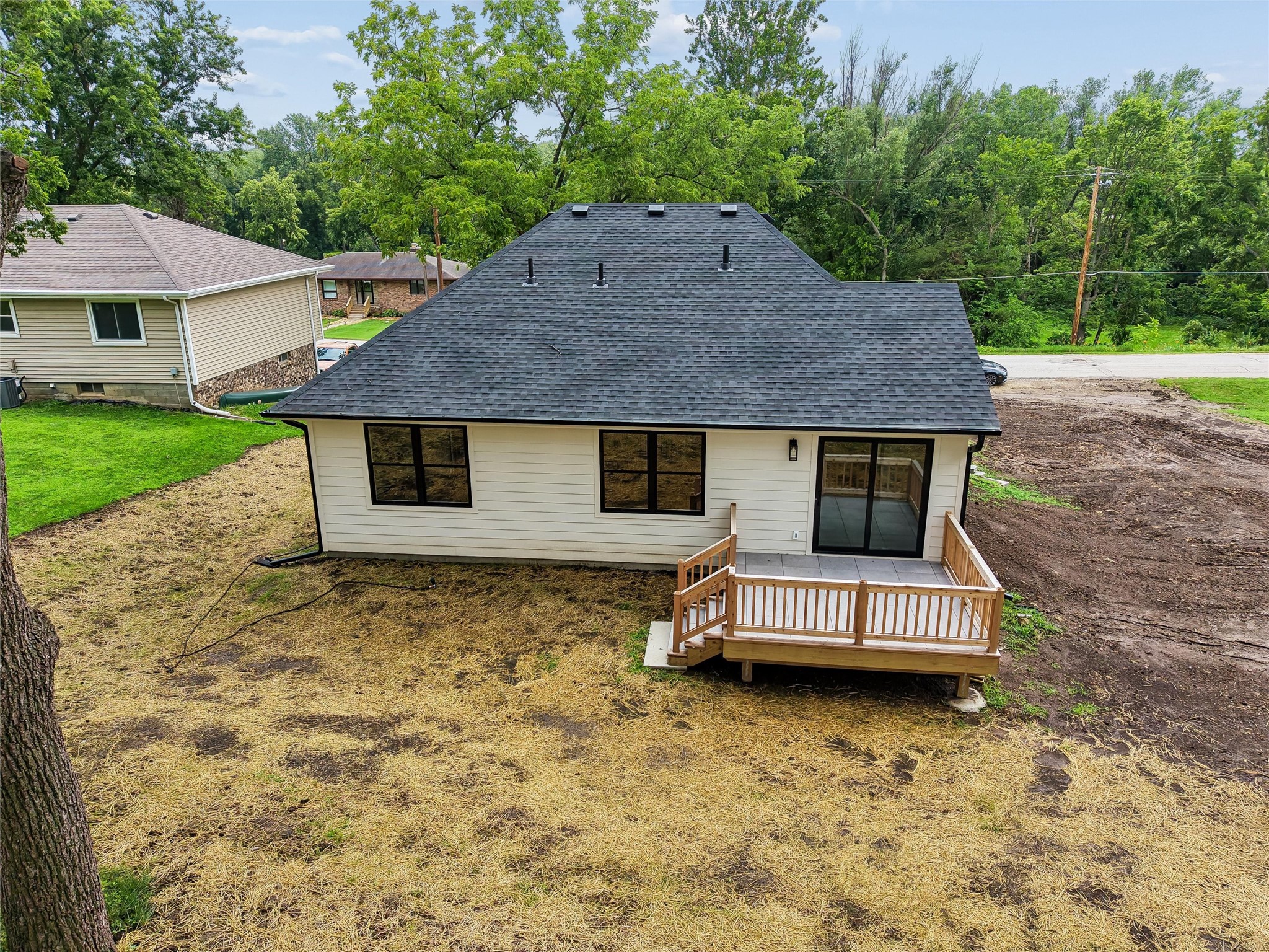 111 Elm Street Property Photo 2