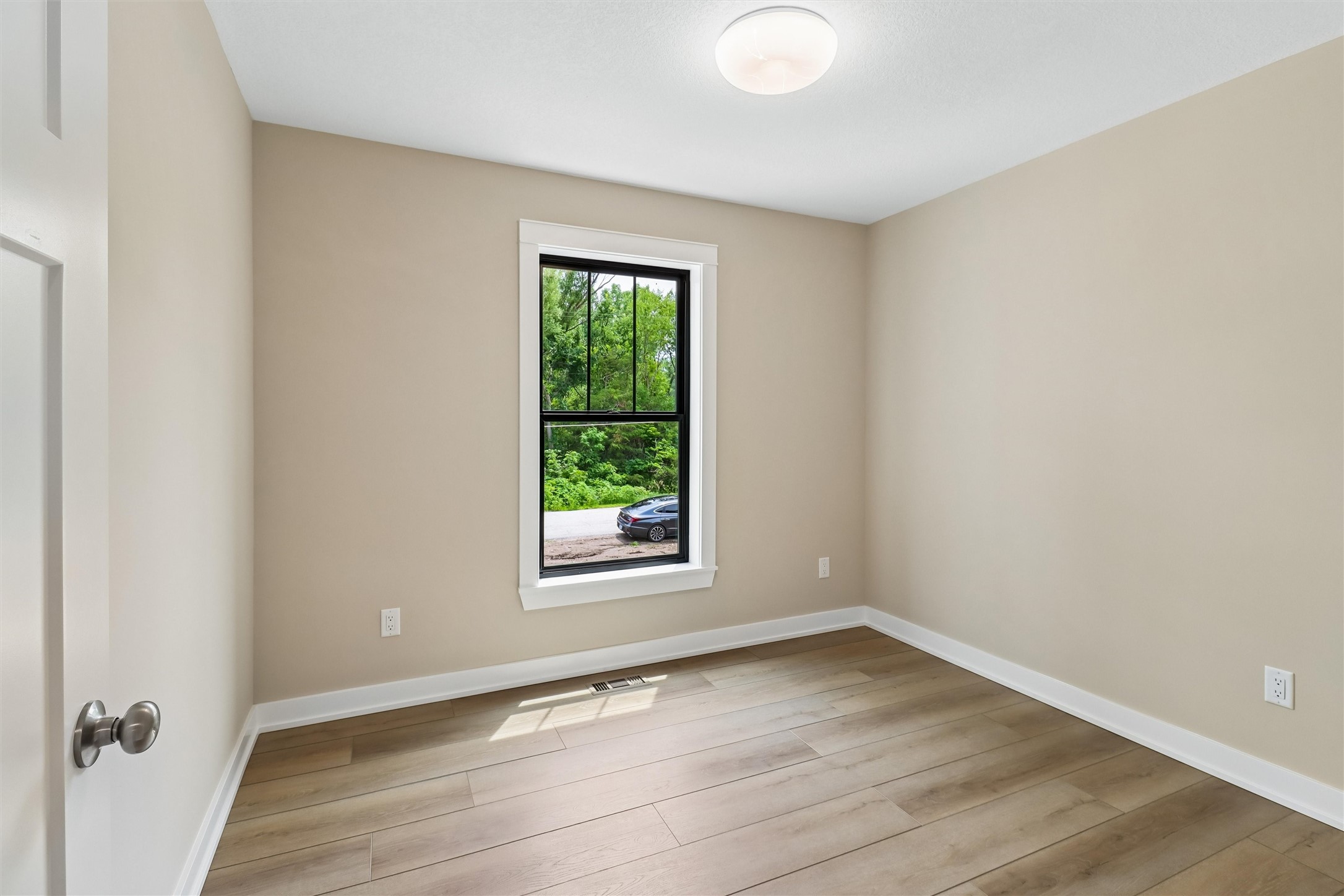 111 Elm Street Property Photo 8