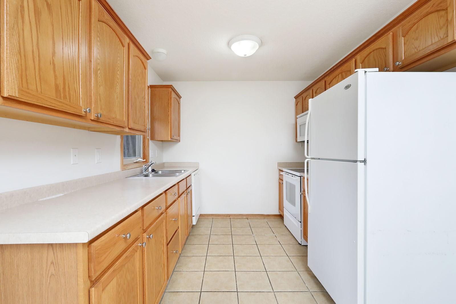 5901-5911 Townsend Avenue Property Photo 19