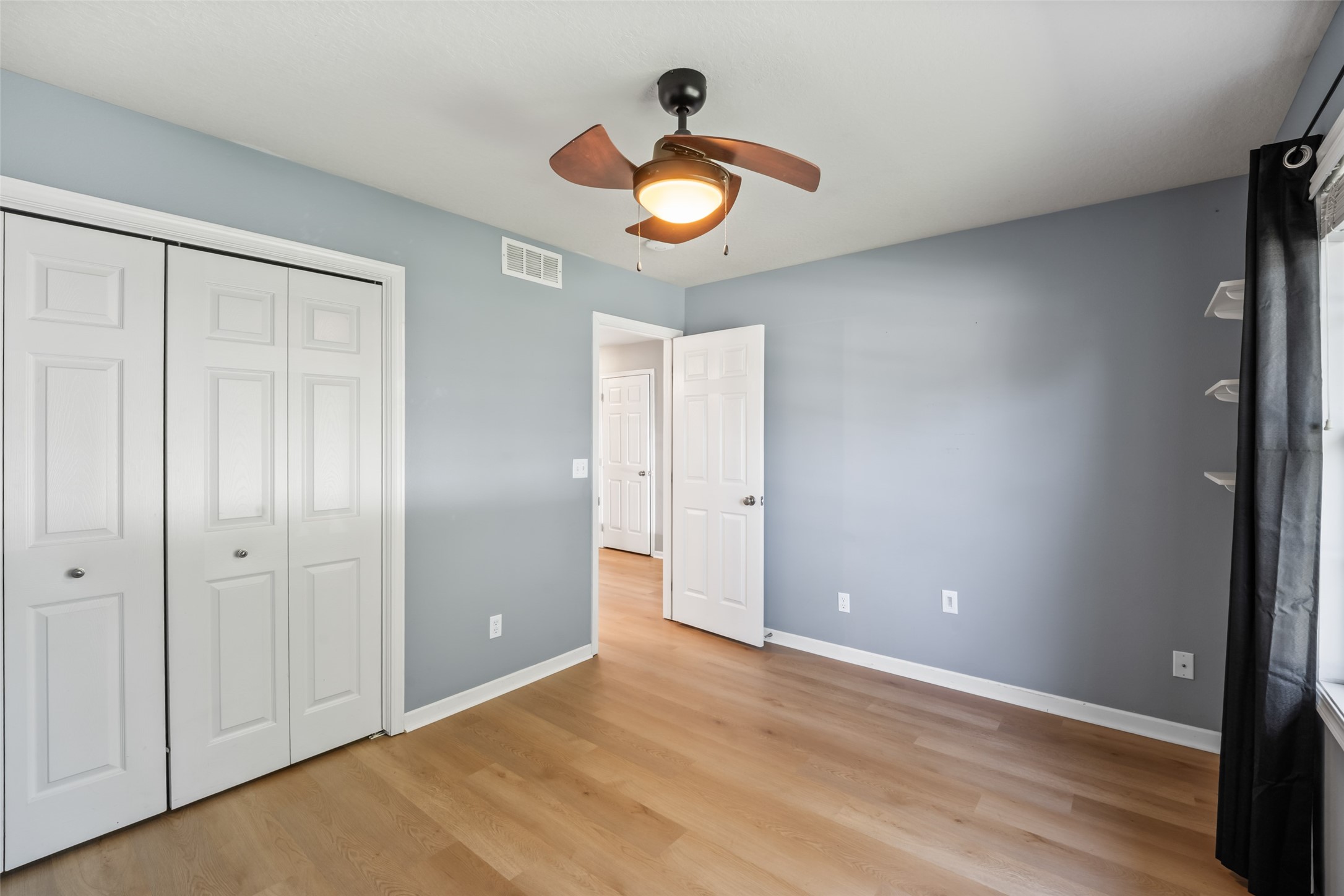 1111 Green Hills Drive Property Photo 5
