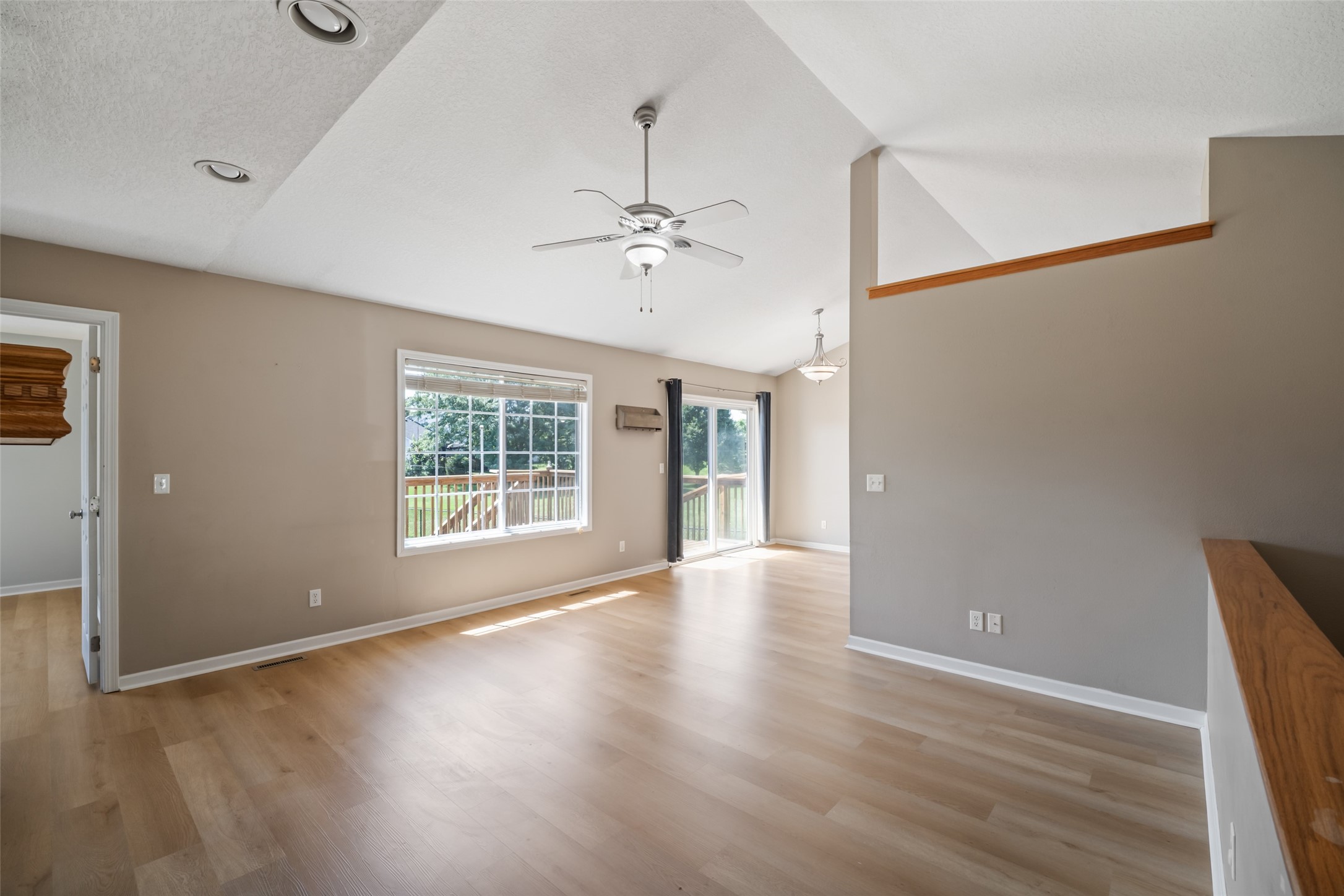 1111 Green Hills Drive Property Photo 11