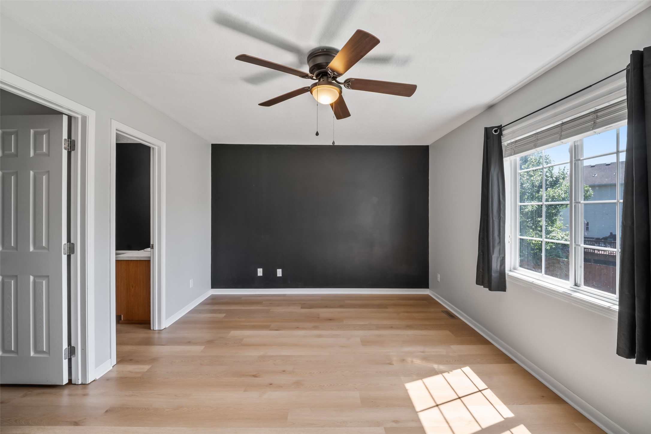 1111 Green Hills Drive Property Photo 14