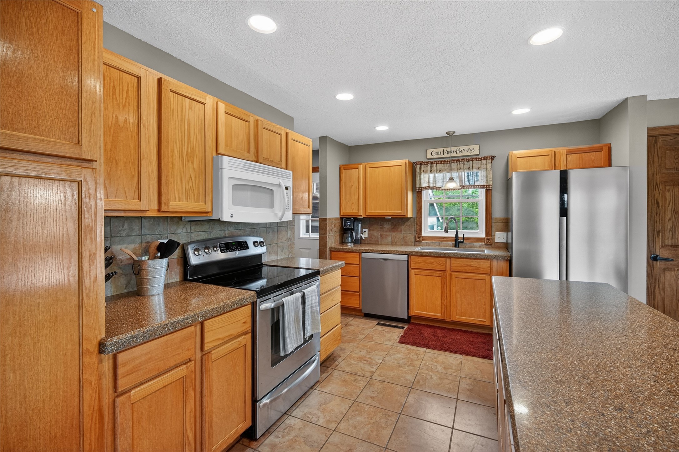 6251 Panorama Drive Property Photo 3