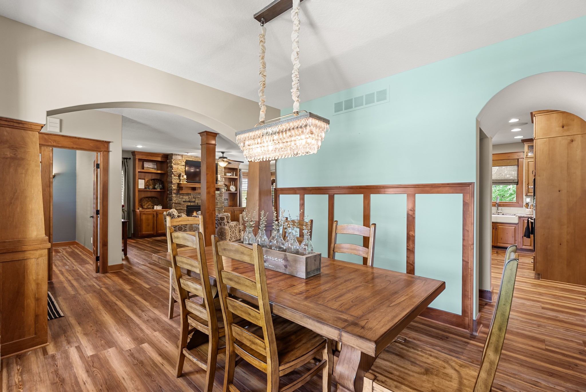 2108 Sw Westwinds Drive Property Photo 4