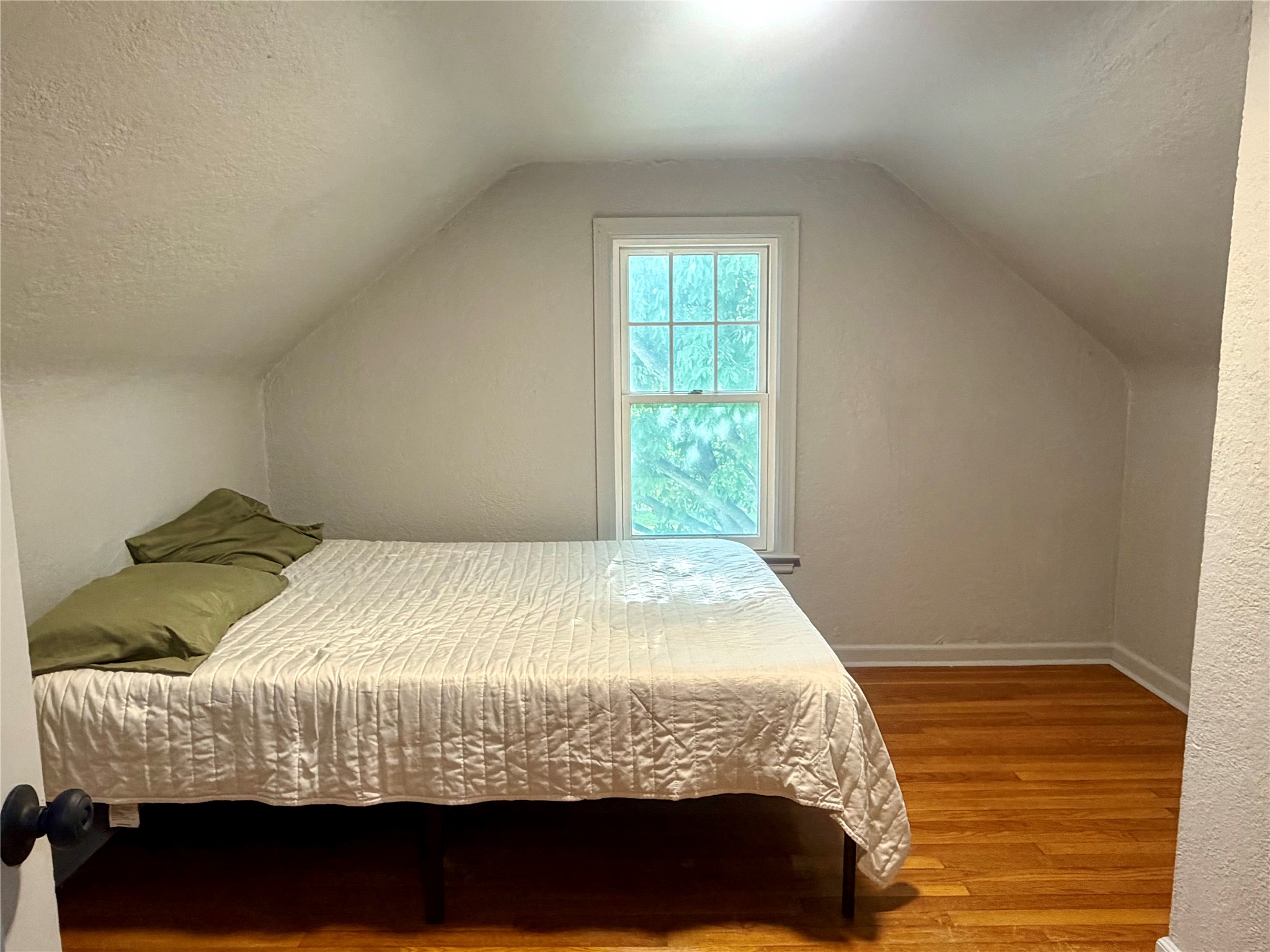 525 16th Street Property Photo 11