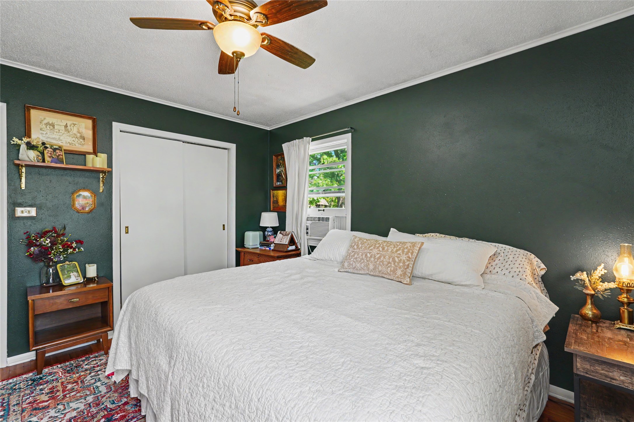 400 Lincoln Street Property Photo 11