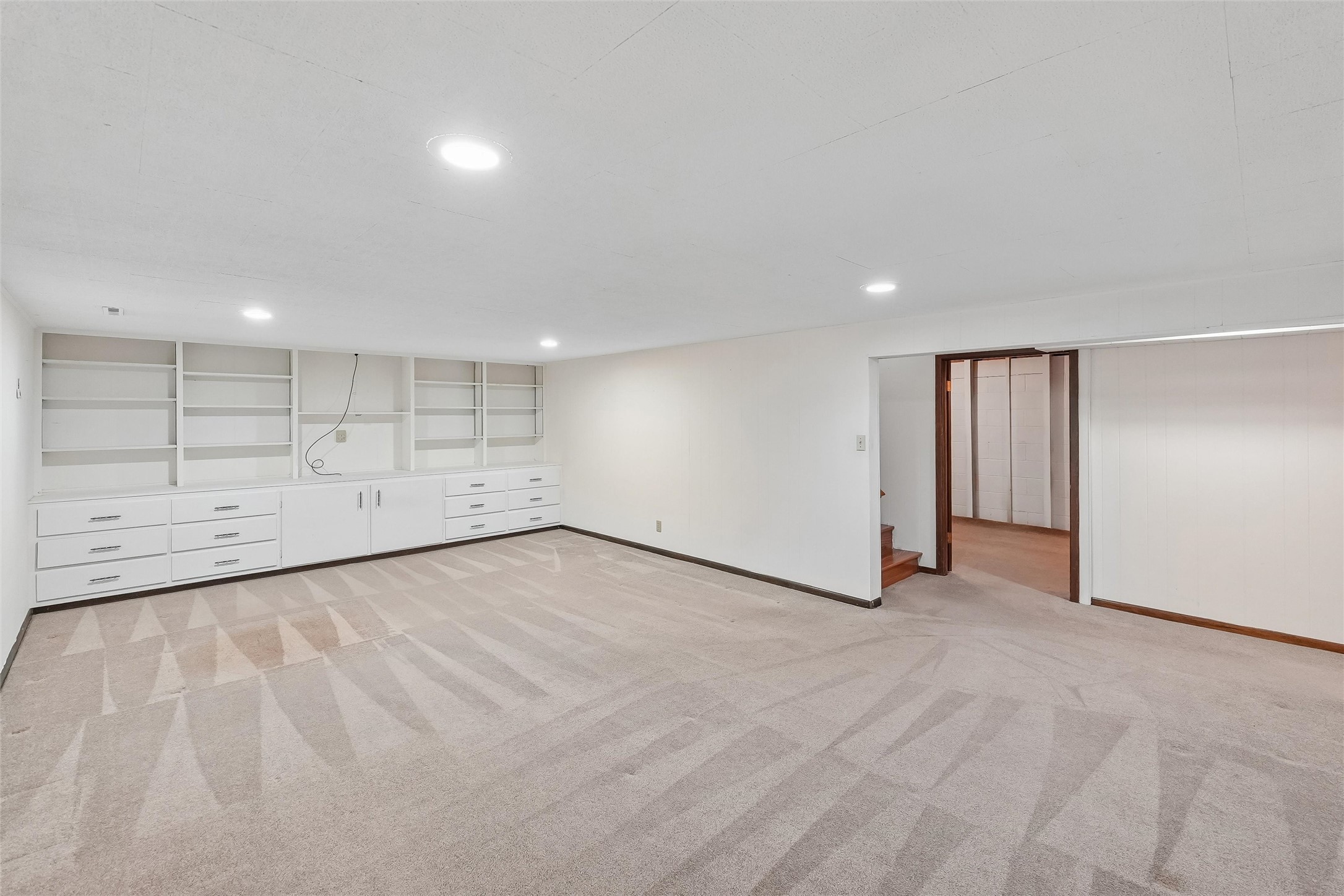 2818 Eisenhower Avenue Property Photo 18