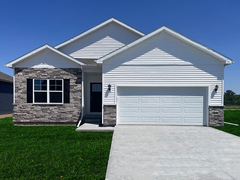 5151 168th Street Property Photo 1
