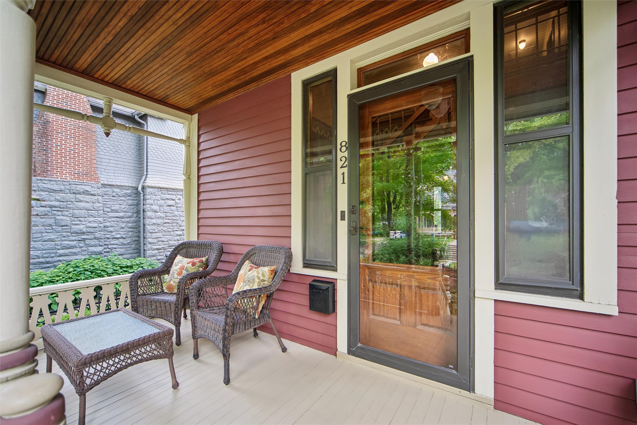 821 16th Street Property Photo 3
