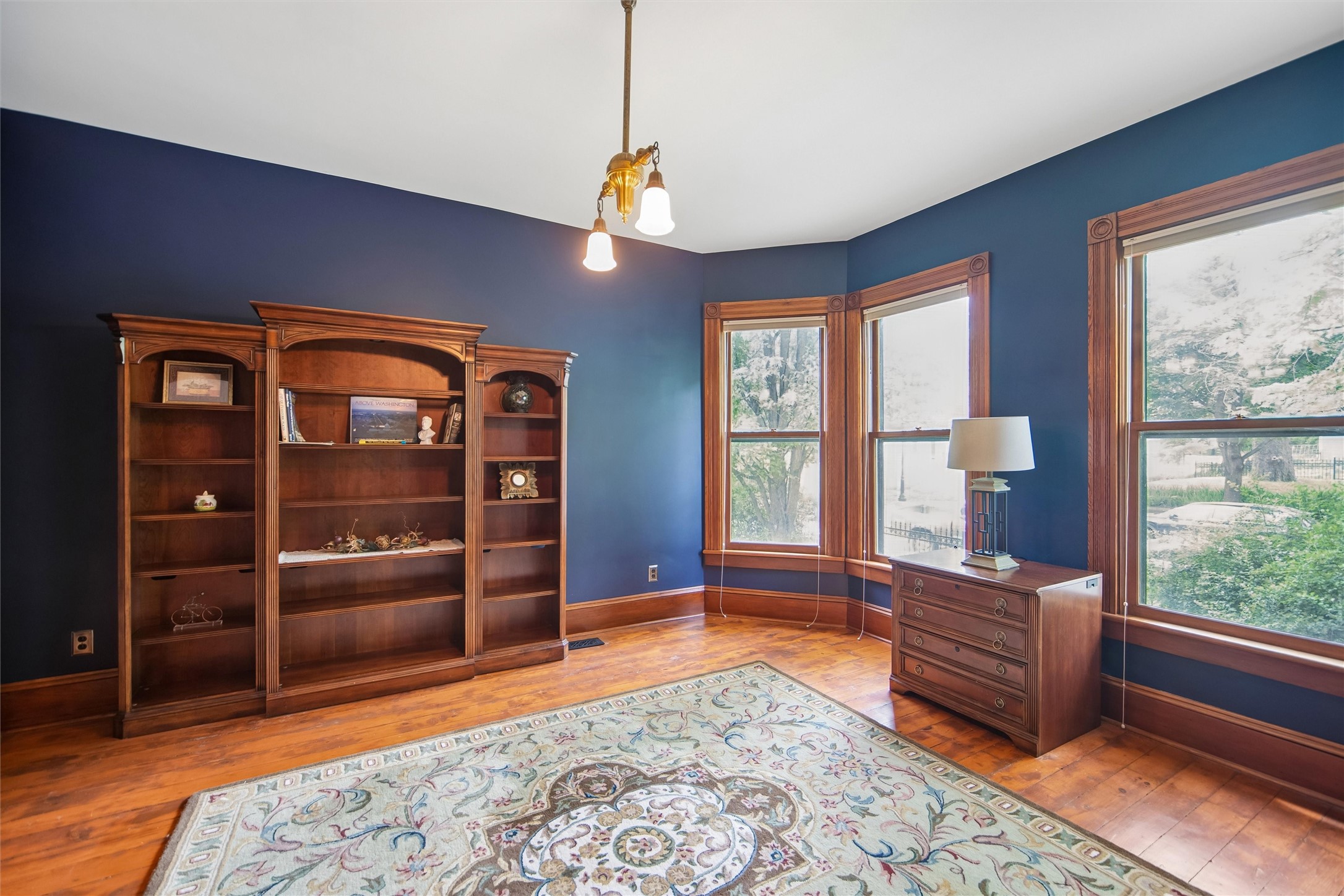821 16th Street Property Photo 4