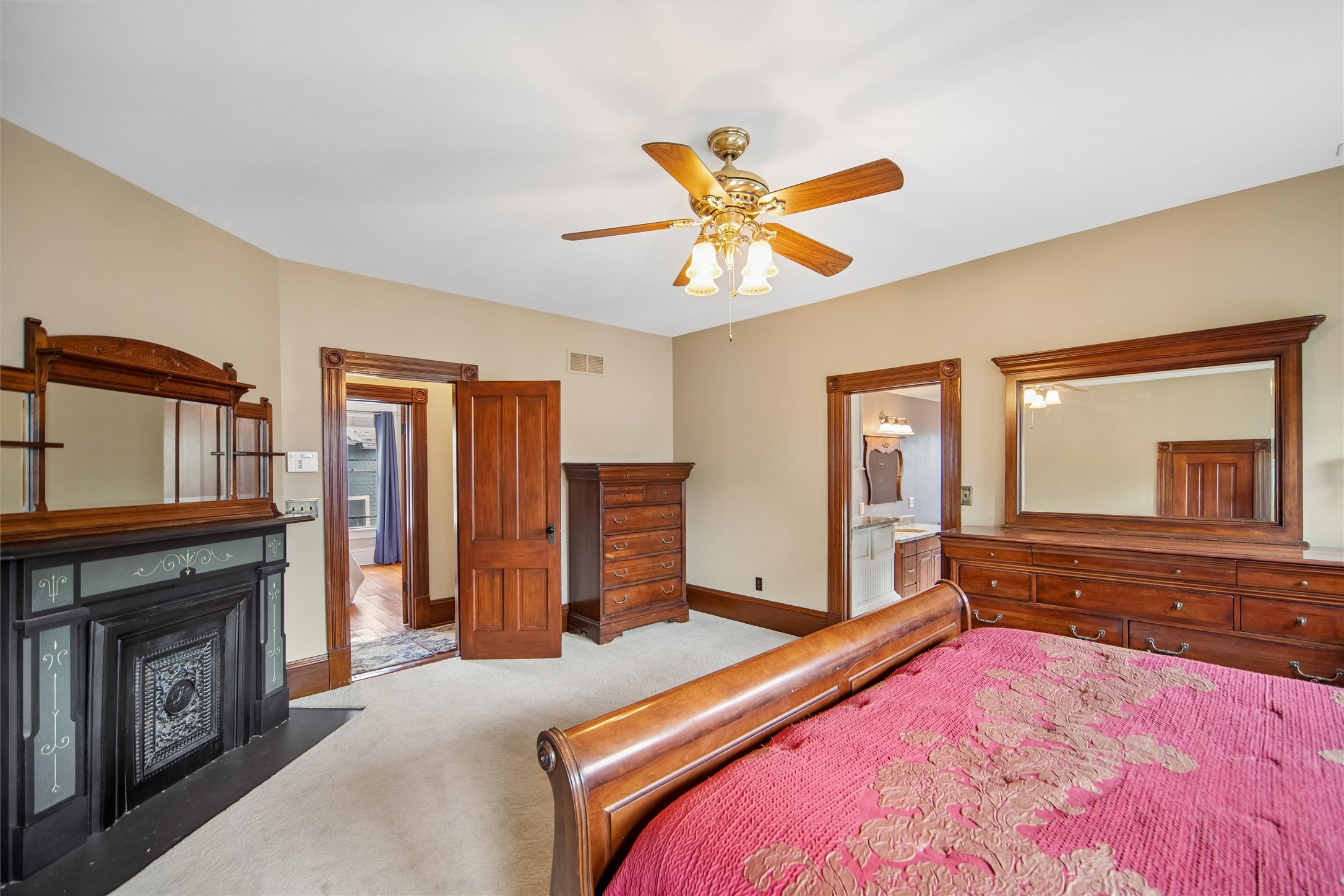 821 16th Street Property Photo 15