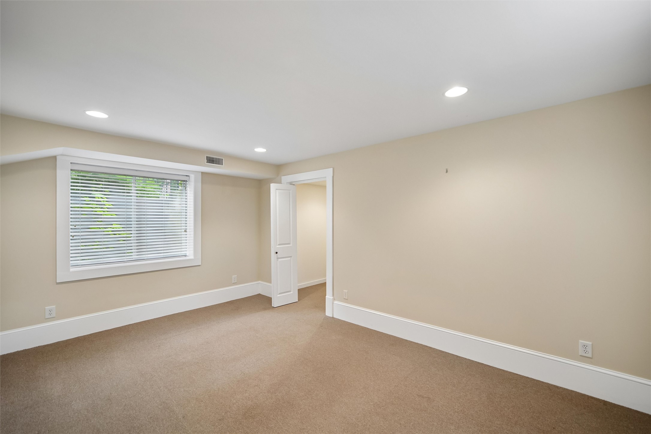 821 16th Street Property Photo 24