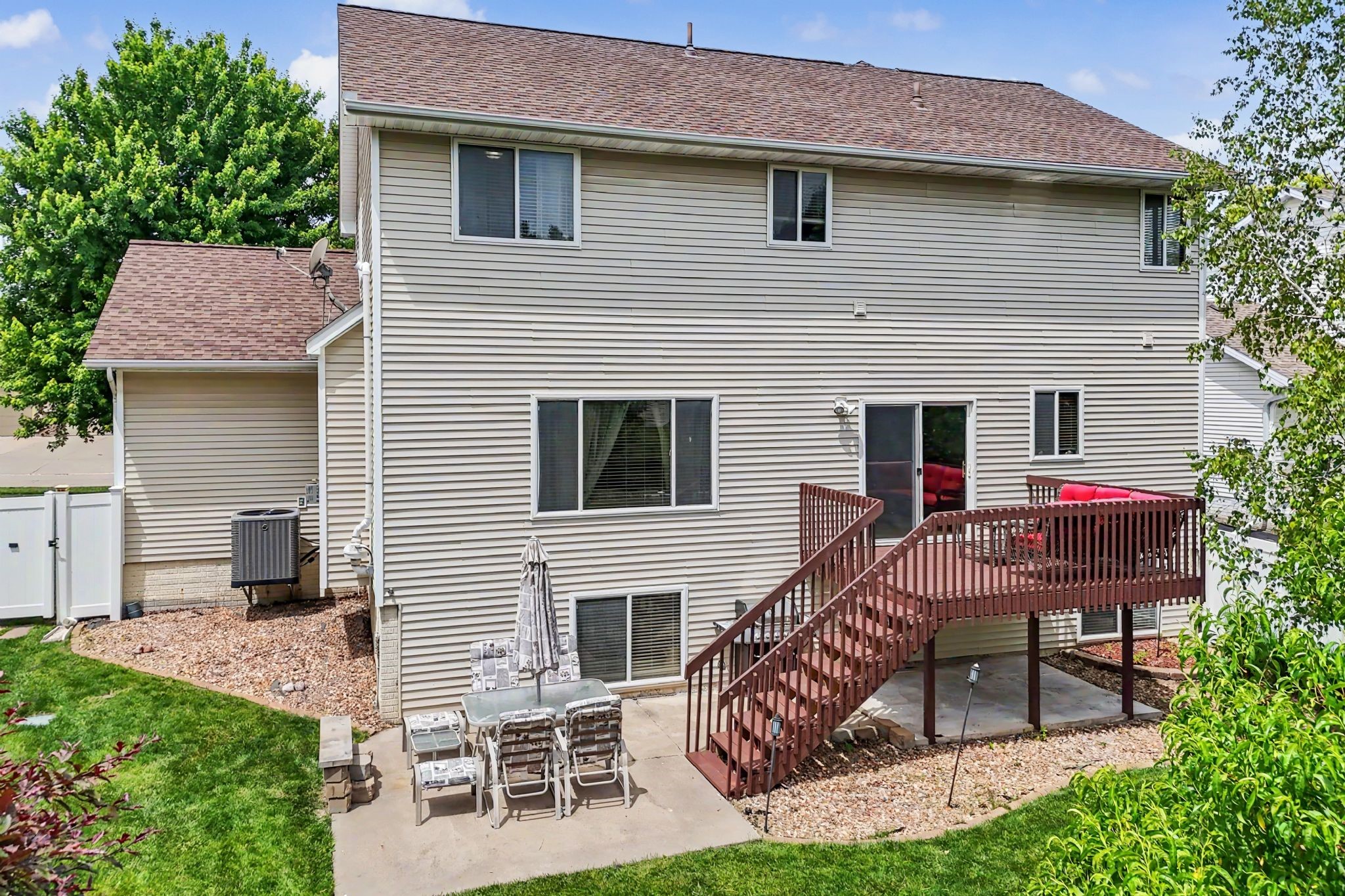 1115 Se Bluegrass Circle Property Photo 28
