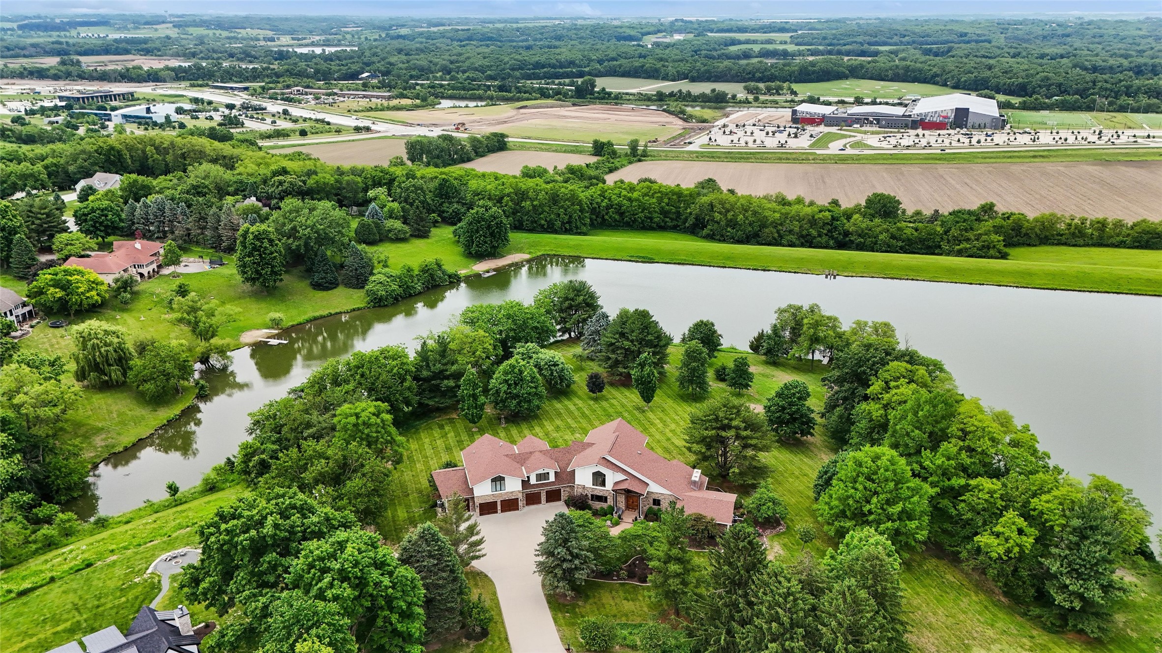 1550 S Deer Road Property Photo 4