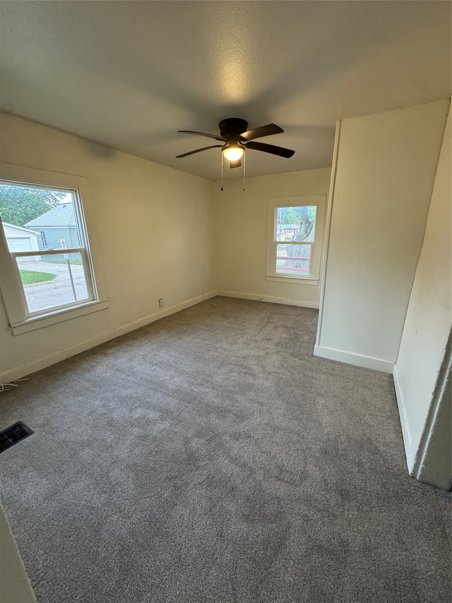 1024 S 3rd Avenue E Property Photo 14