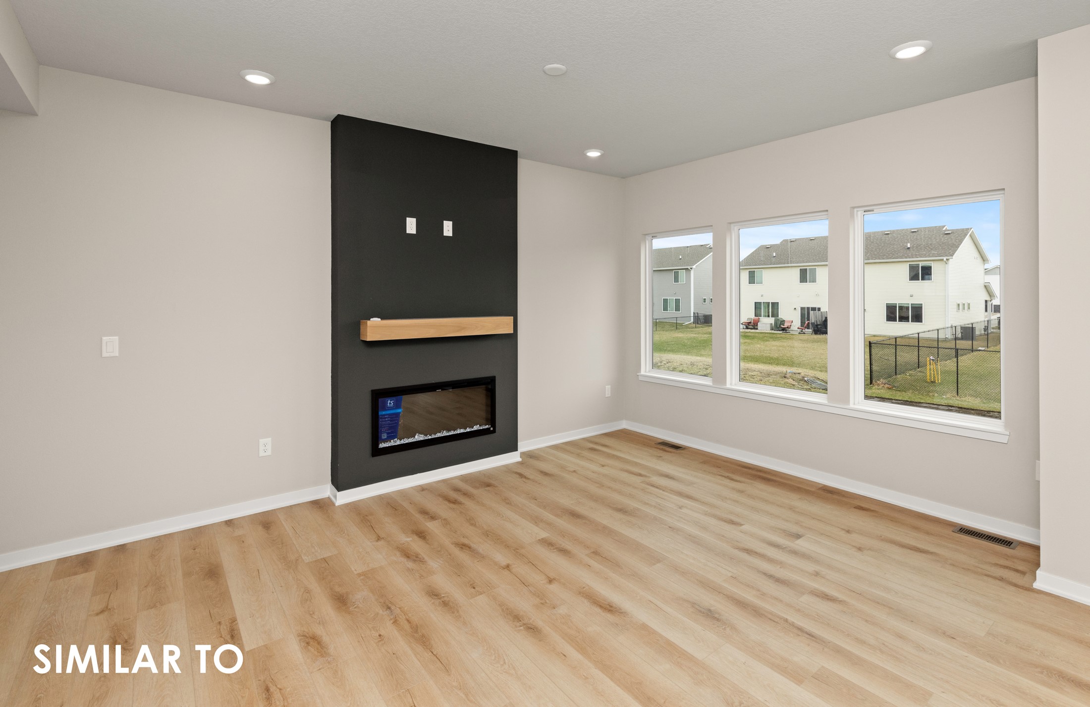 1004 Featherstone Avenue Ne Property Photo 4
