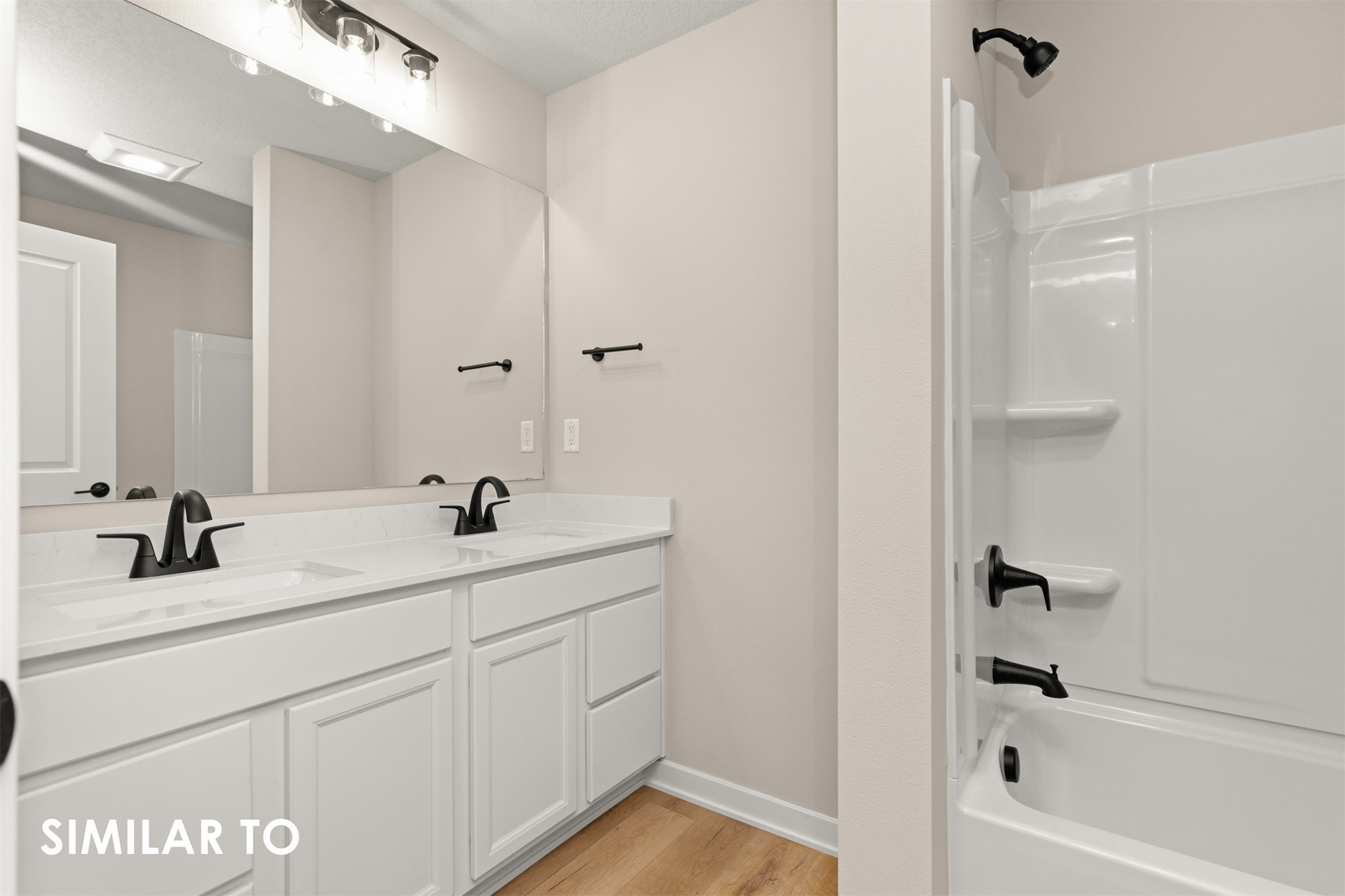 1004 Featherstone Avenue Ne Property Photo 20