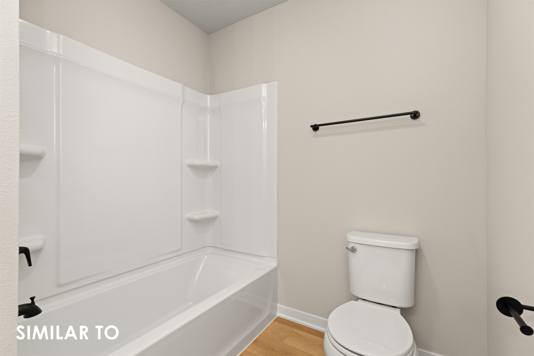 1004 Featherstone Avenue Ne Property Photo 21