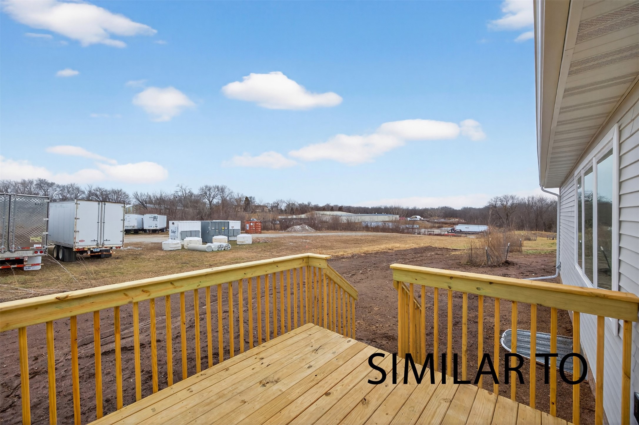 4298 Grover Woods Lane Property Photo 4