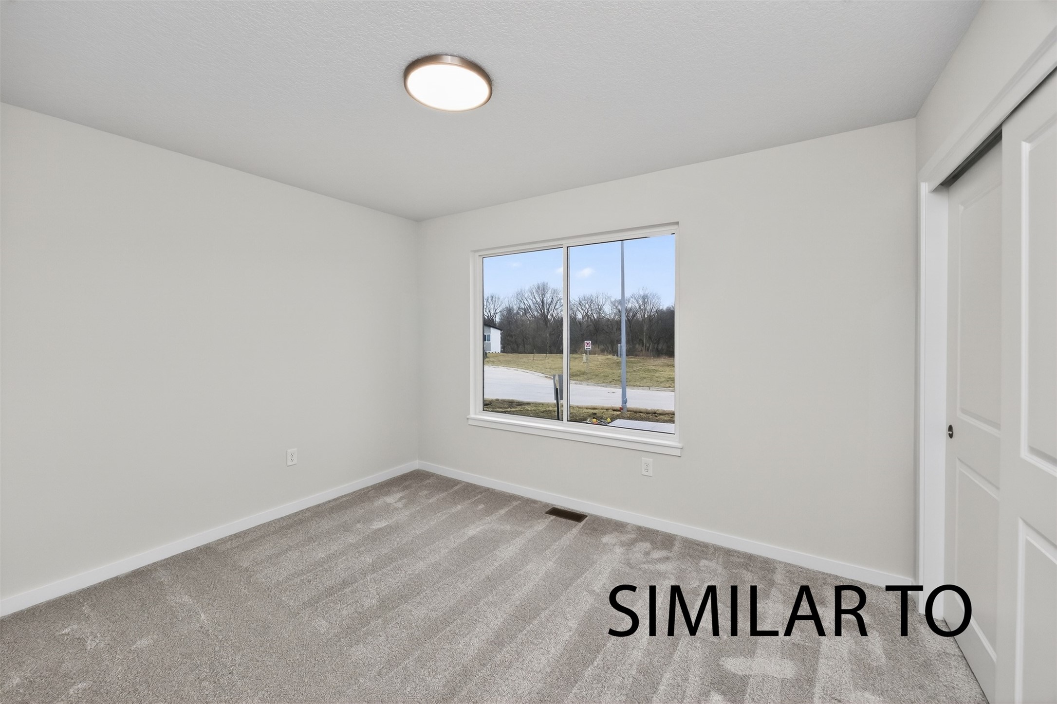 4298 Grover Woods Lane Property Photo 5