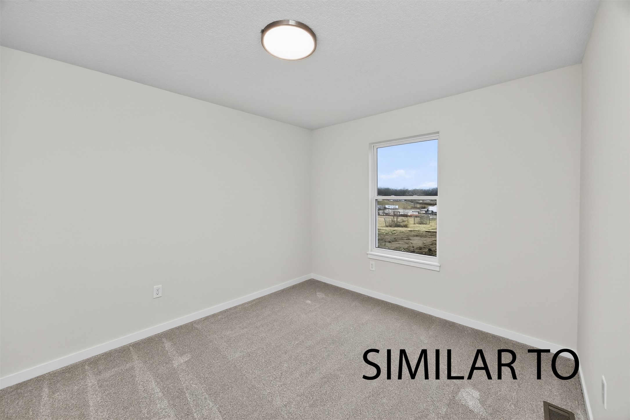 4298 Grover Woods Lane Property Photo 7
