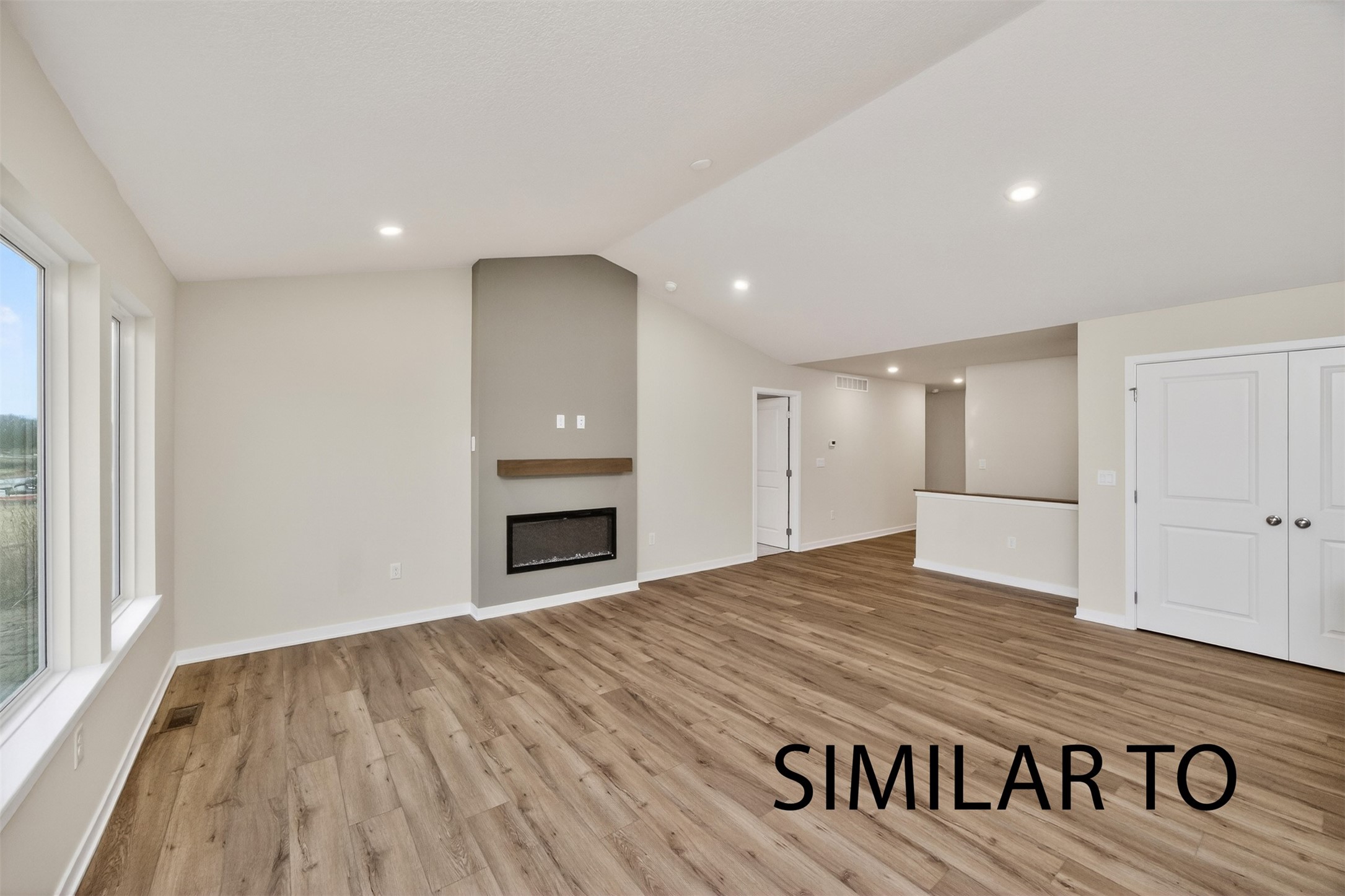 4298 Grover Woods Lane Property Photo 13