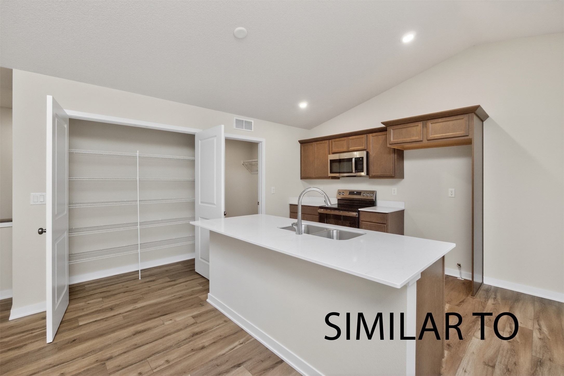4298 Grover Woods Lane Property Photo 18